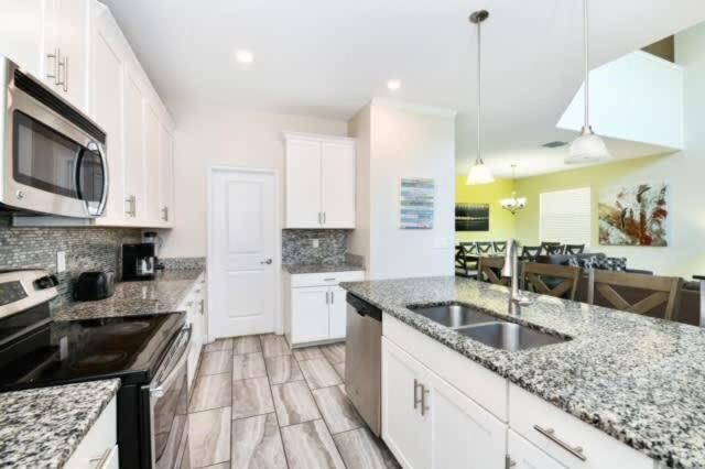 Beautiful 5 Bed Pool Home with Game Room-5488SC view 4