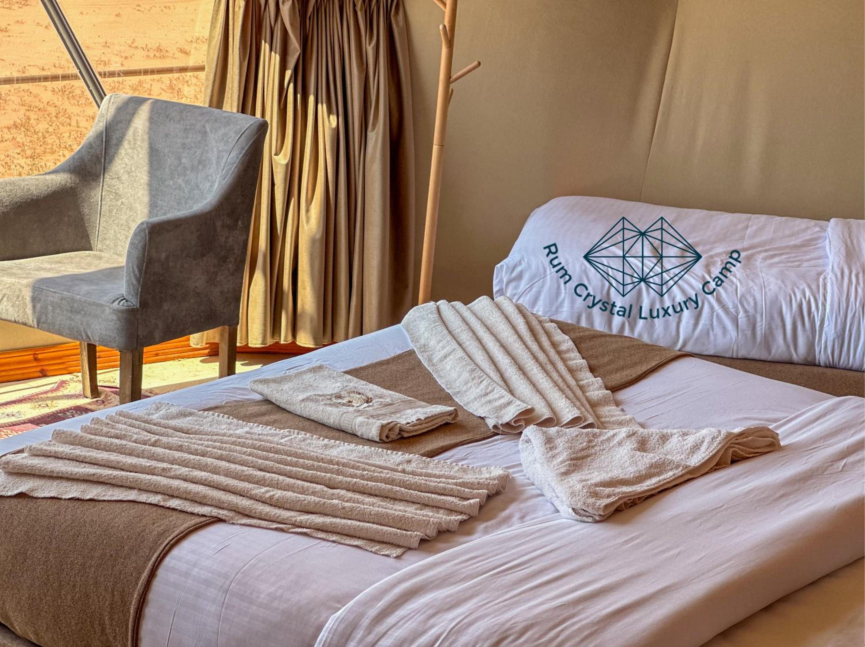 Rum Crystal Luxury Camp view 5
