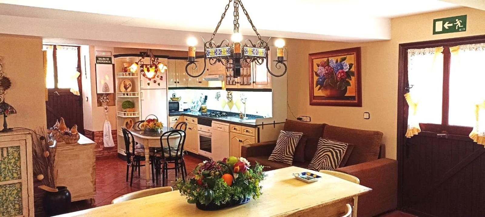 Apartamento vacacional con piscina