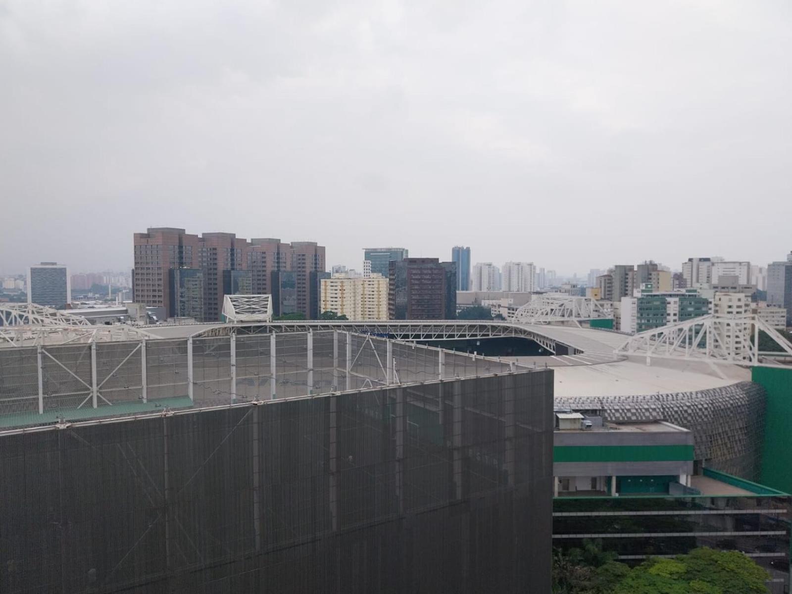 Belo apartamento Perdizes em frente o Allianz Parque com estacionamento