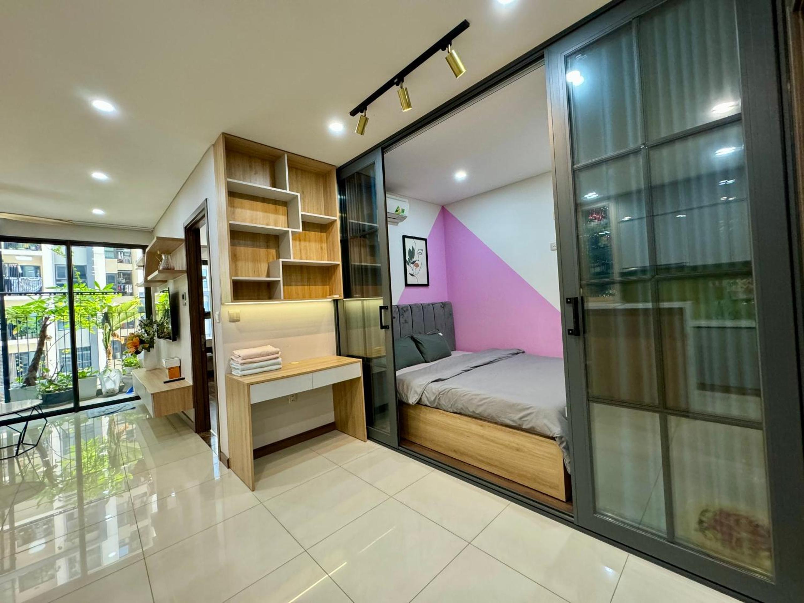 Zhome - 1,2,3 BR apartment in Ha Do Centrosa - District 10