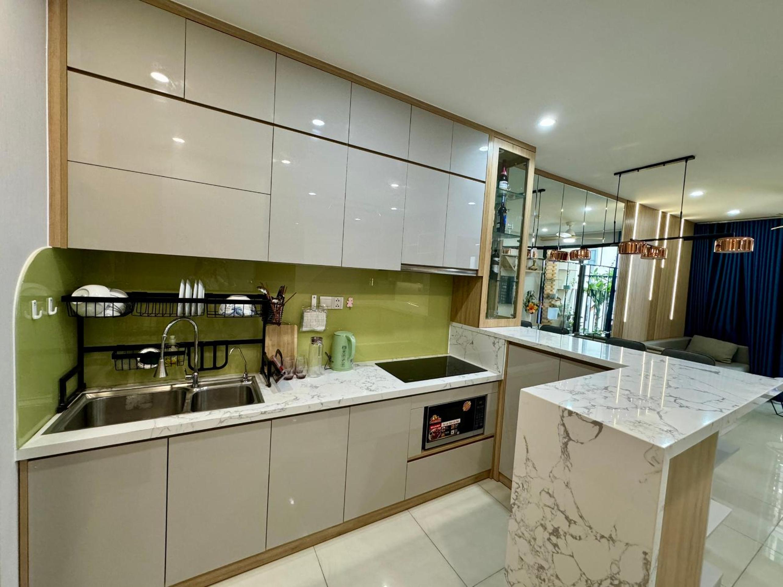 Zhome - 1,2,3 BR apartment in Ha Do Centrosa - District 10