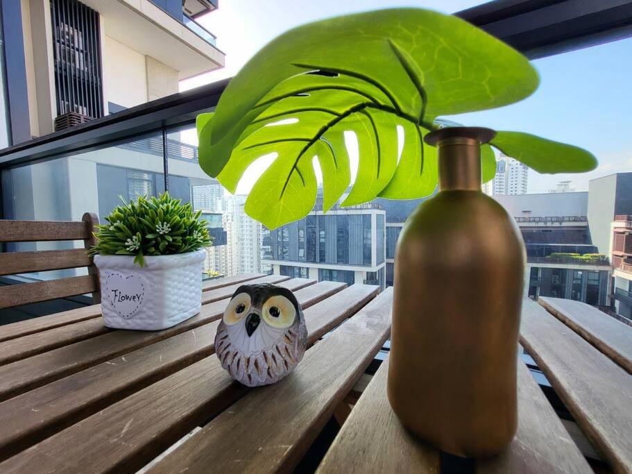 Arcoris Mont Kiara 18# Deluxe One Bedroom Balcony #1-2Pax Mont Kiara KL