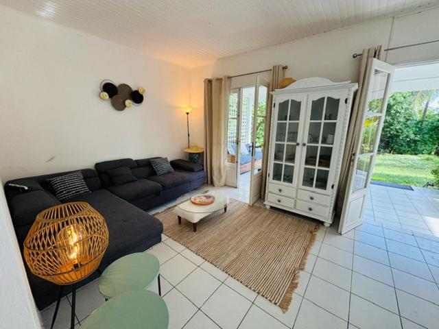 Villa de Bois Blanc Alpinia view 3