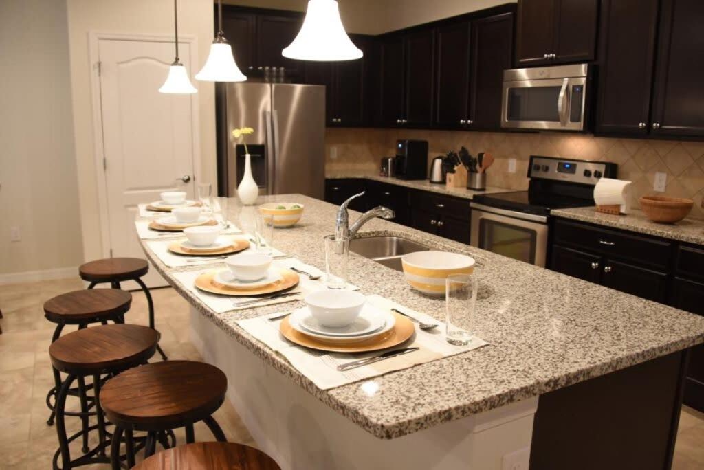 Gorgeous 4Bd TH Pool Windsor at Westside-2018WW view 2