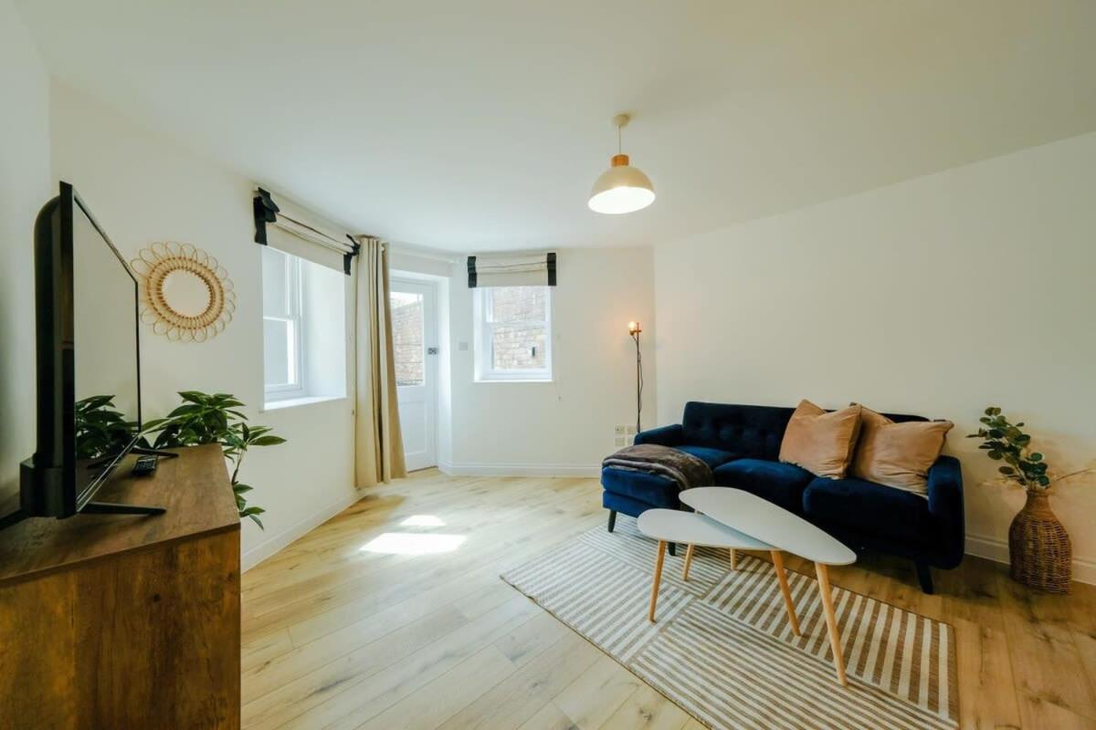 Grange Road Two Bedroom Flat view 2