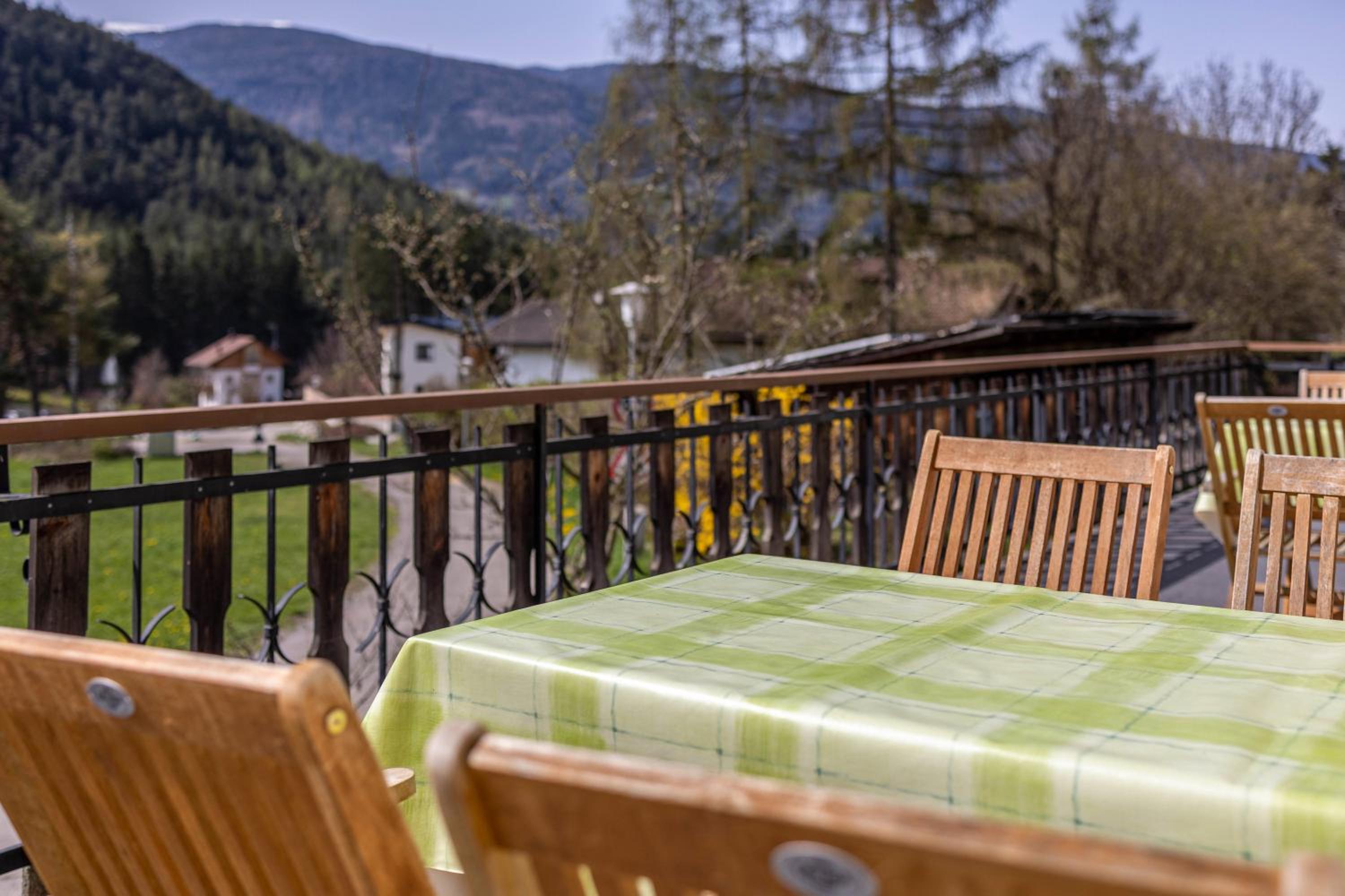 Silbernagl direkter Blick zum See view 3