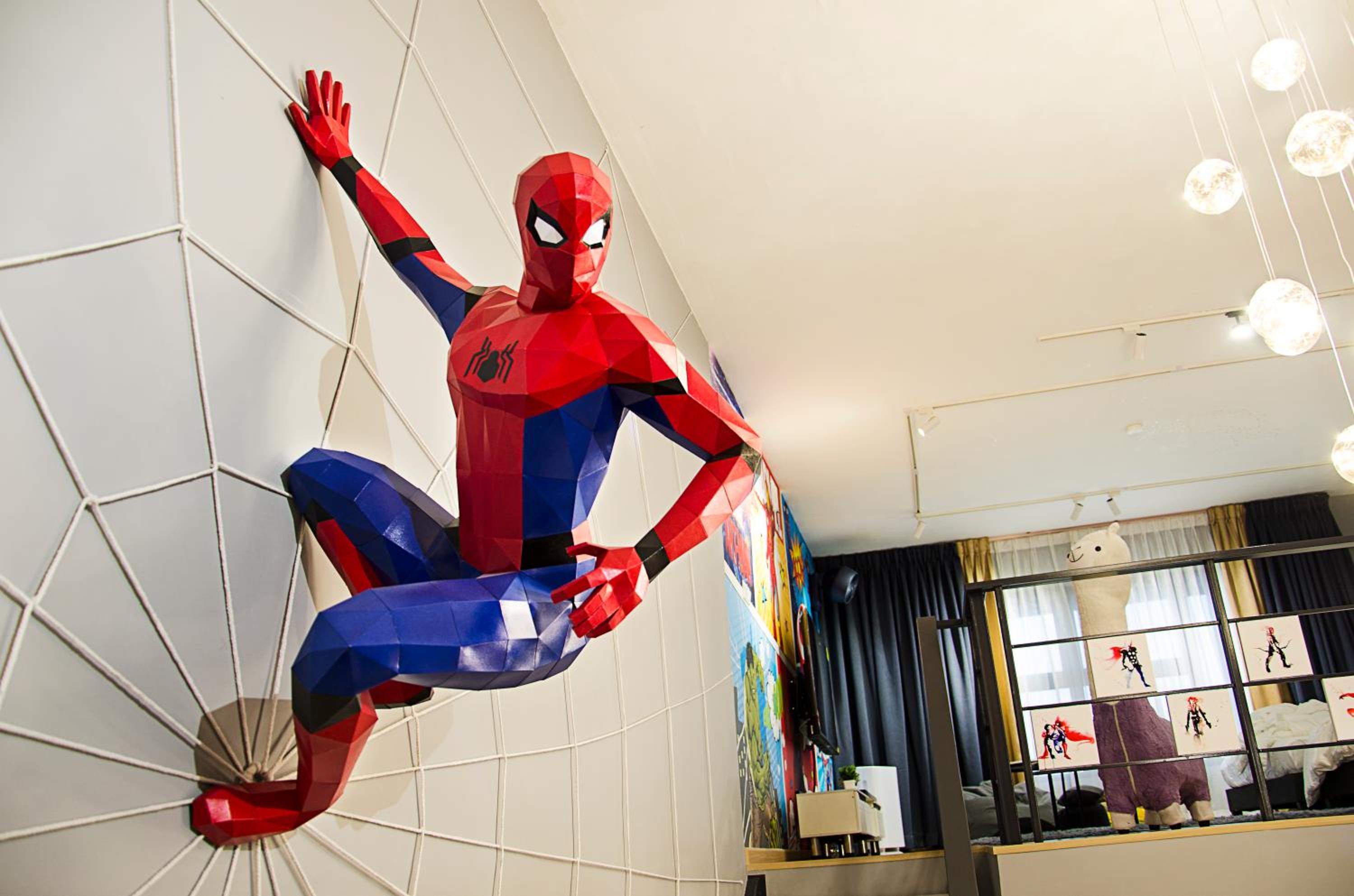 Heroes Home 8pax Duplex/MRT 8Min / City Center