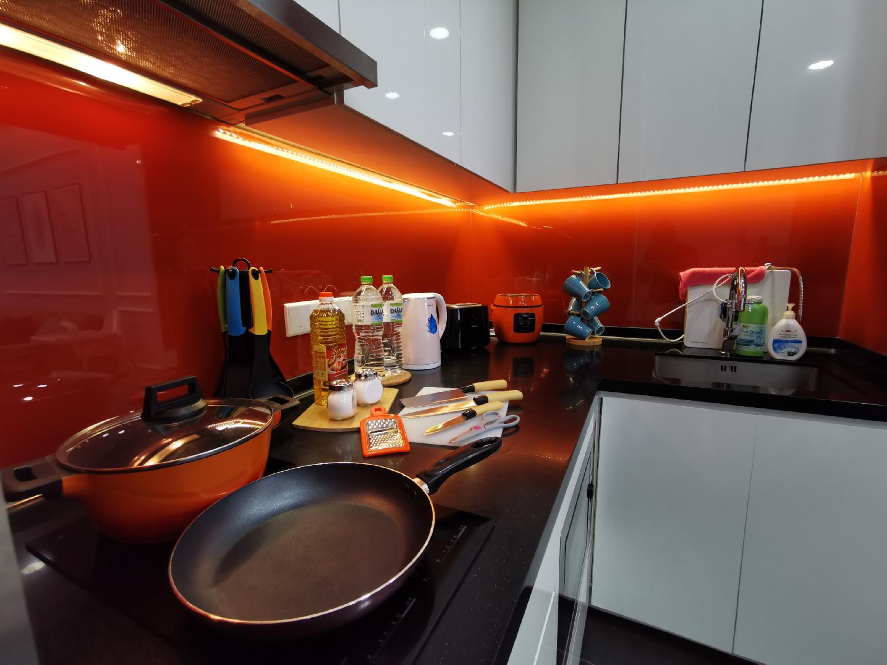 Arcoris Mont Kiara 15# 163 Sunway Mall # 1 Mont Kiara