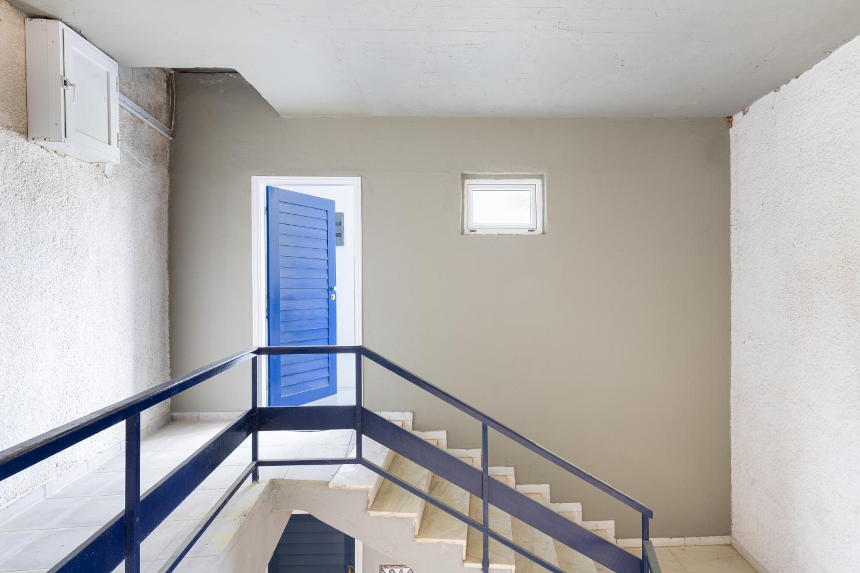 Renovated Seaside Cabin in Sounio view 3