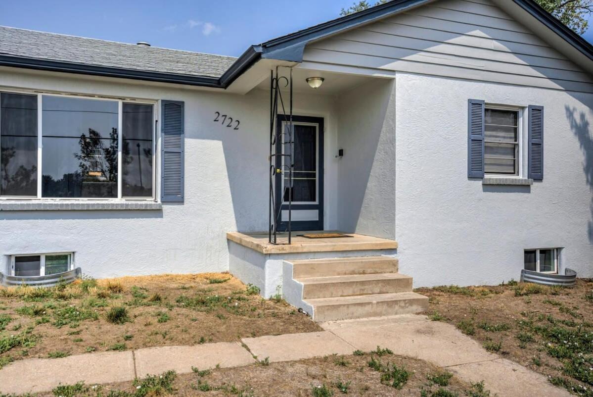 4BR Olympic Training Center with Grill