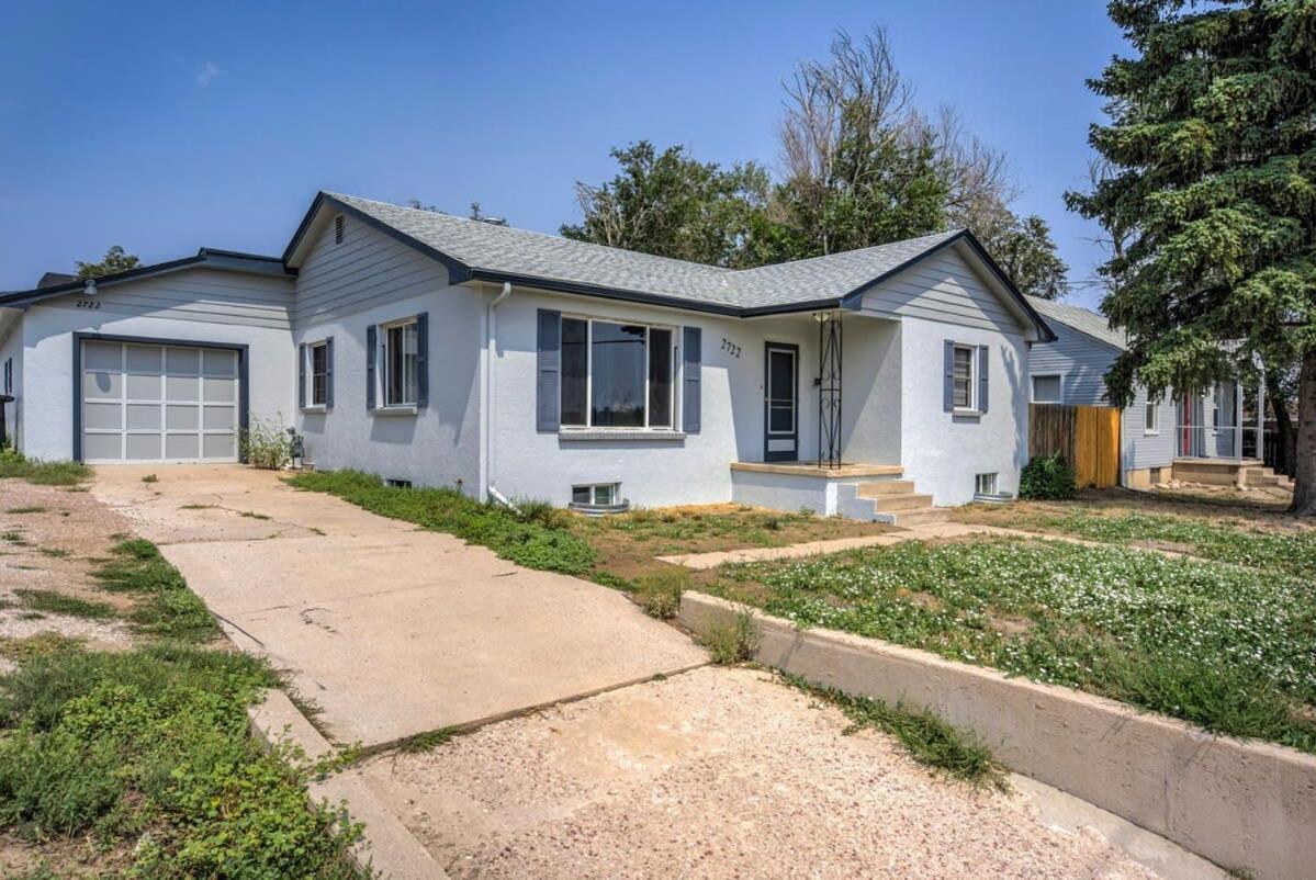 4BR Olympic Training Center with Grill