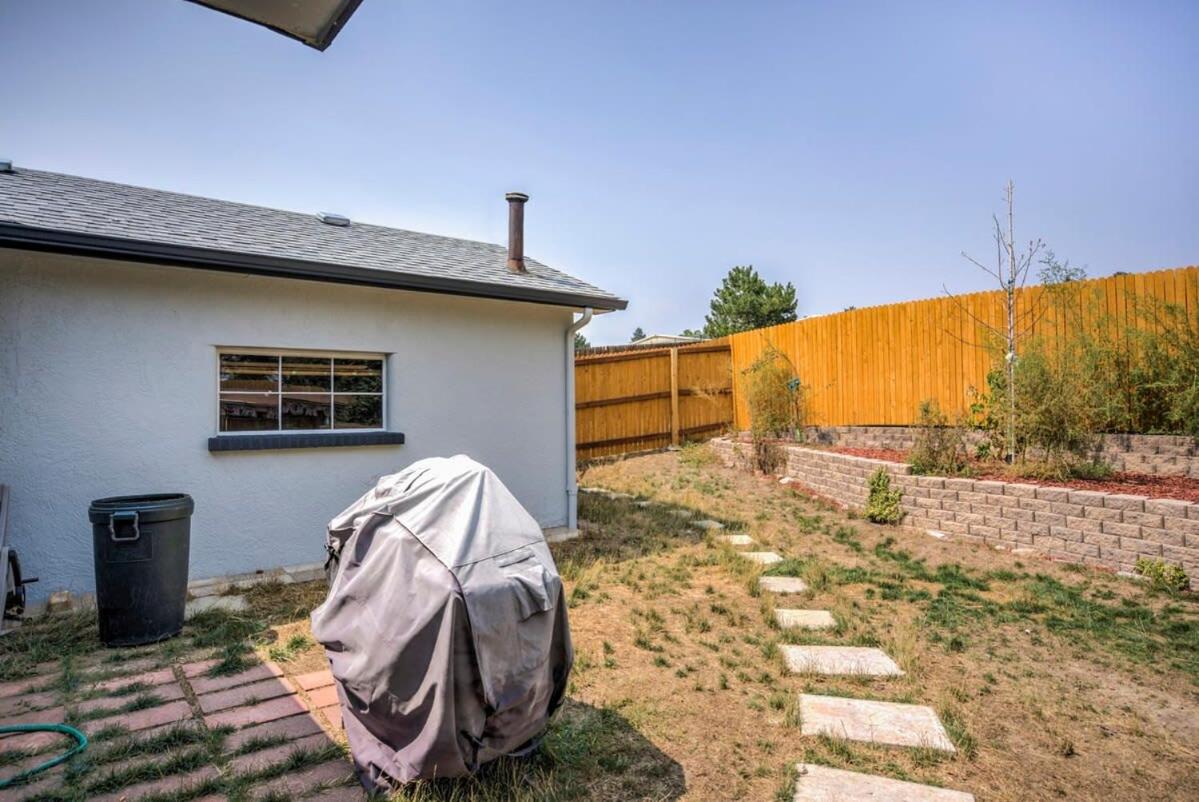 4BR Olympic Training Center with Grill