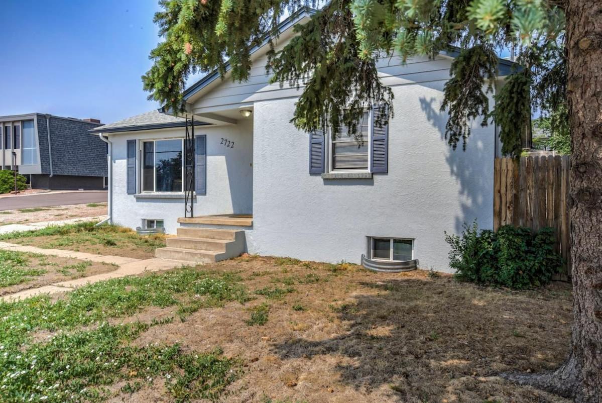 4BR Olympic Training Center with Grill