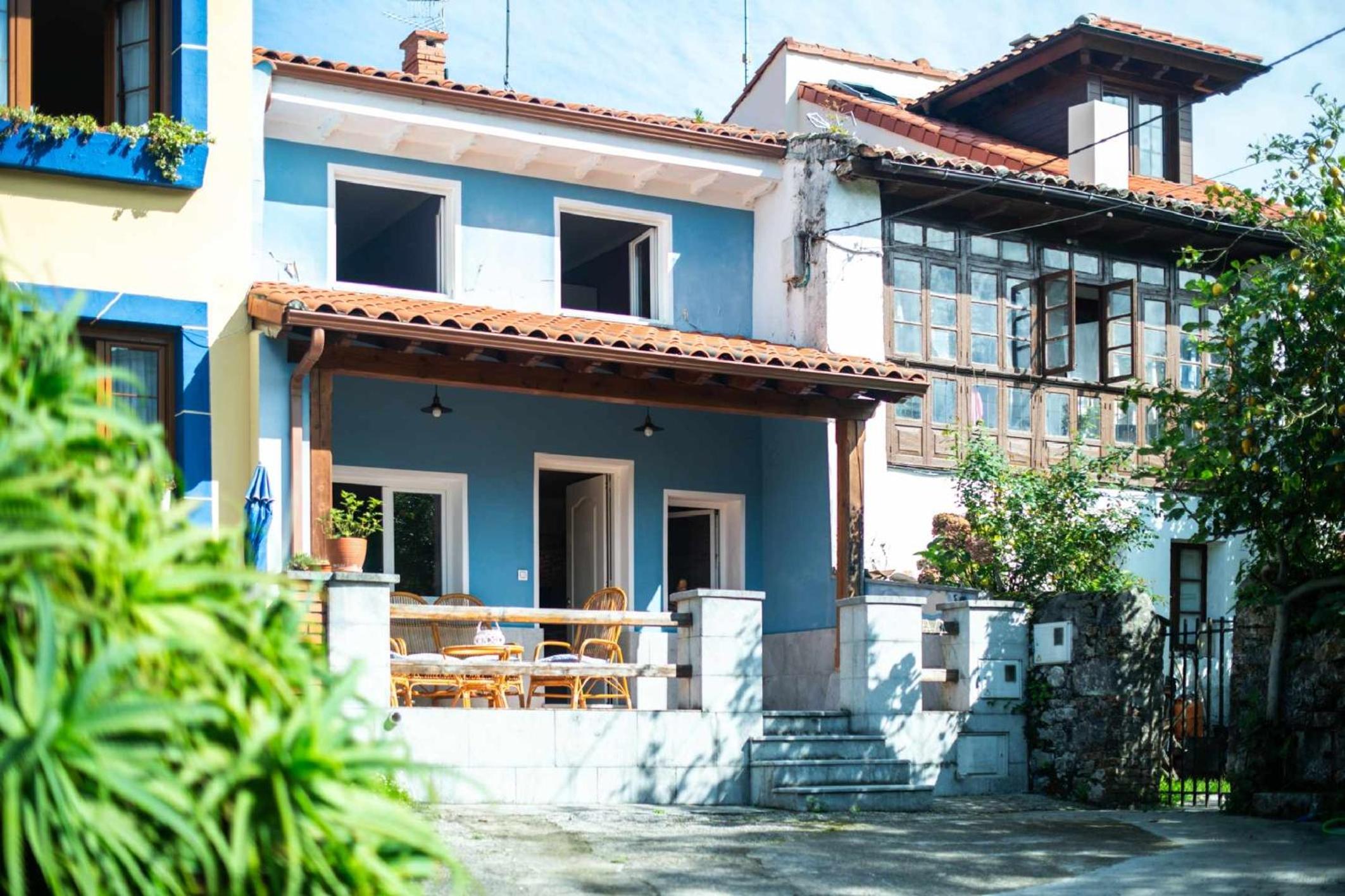 Villa Selina Llanes – Terraza, Vista y Playa Cerca