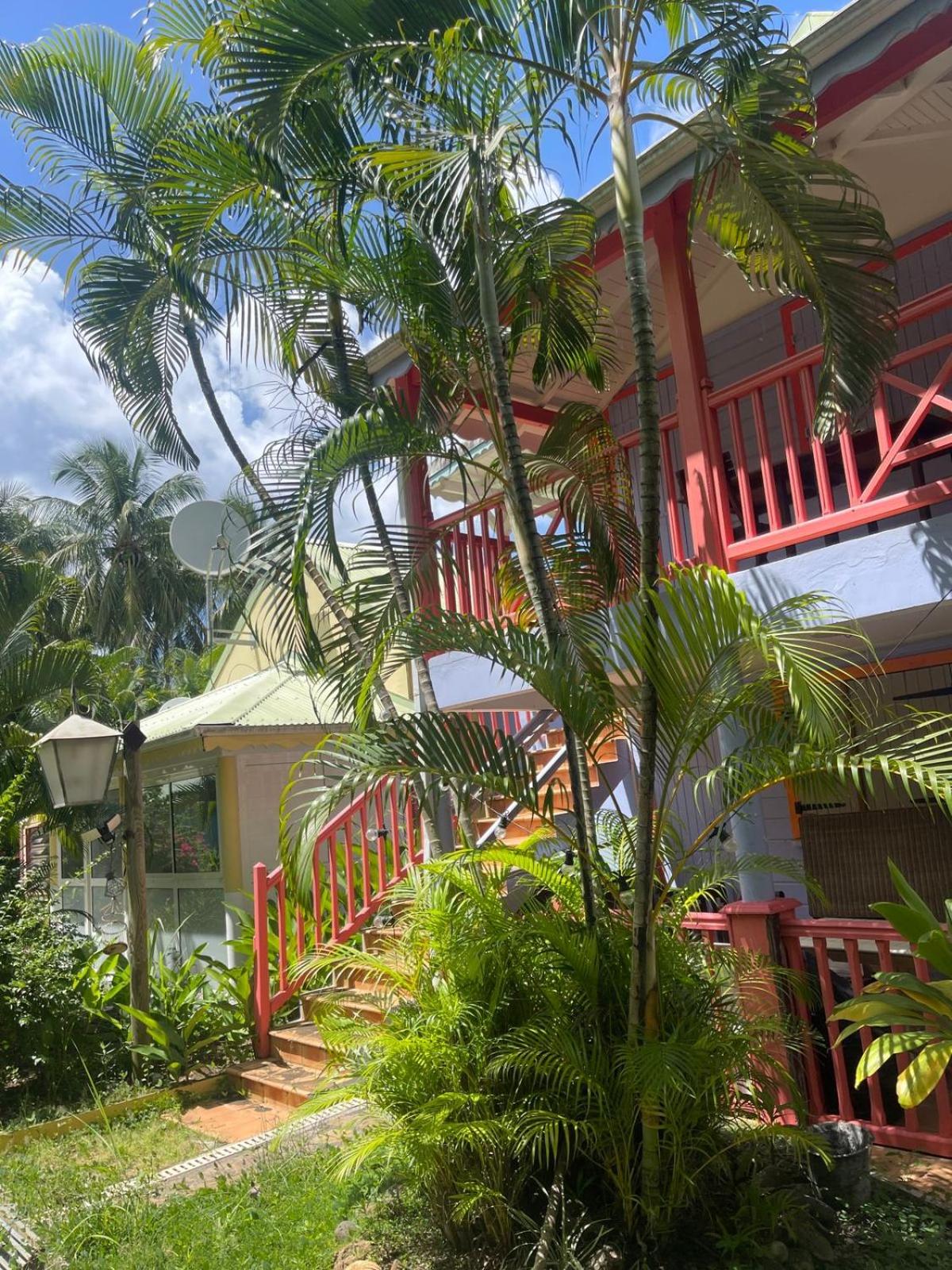 Maison Mahãna