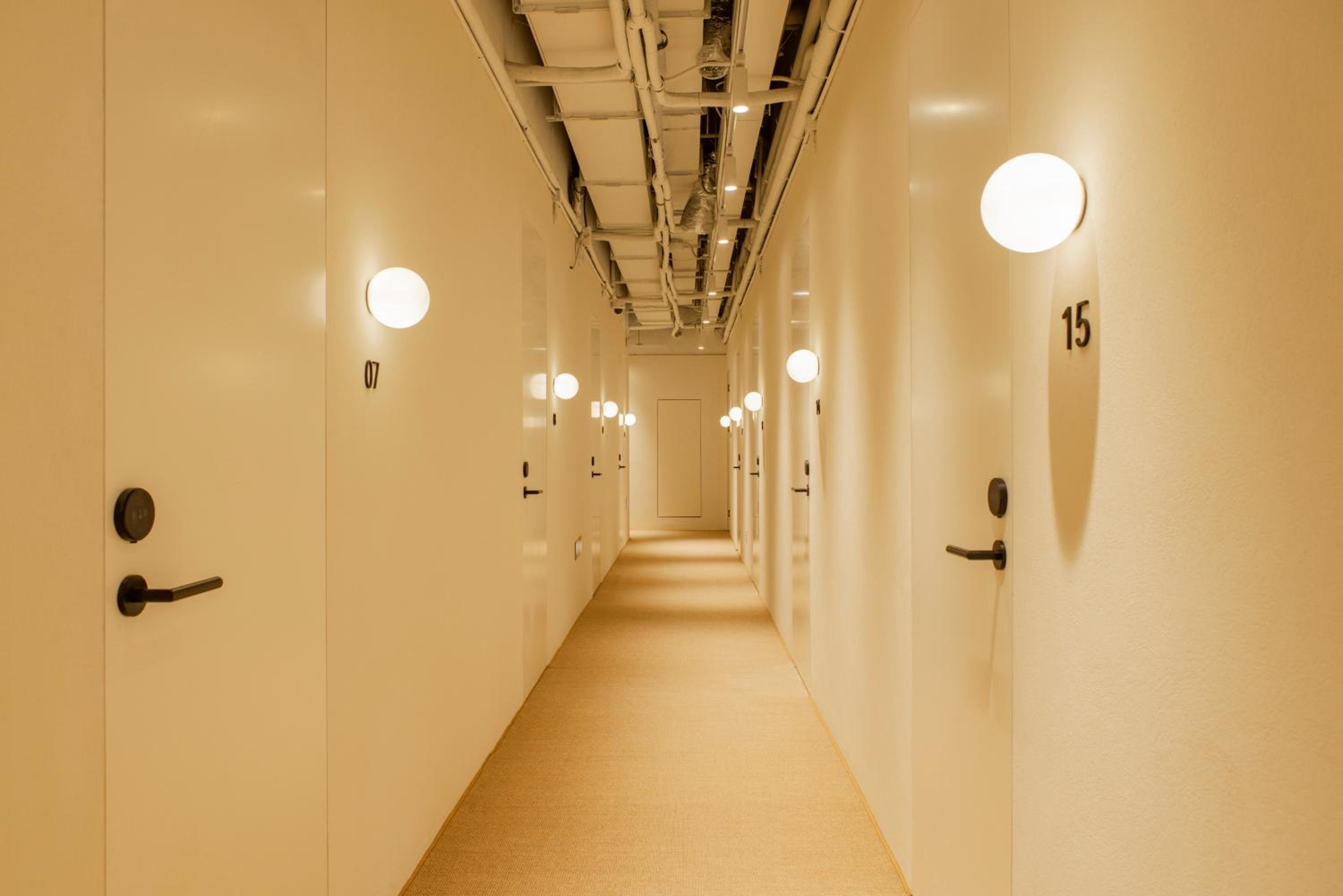 Hi Cozy International Hostel East Nanjing Road & The Bund & 24h English Services