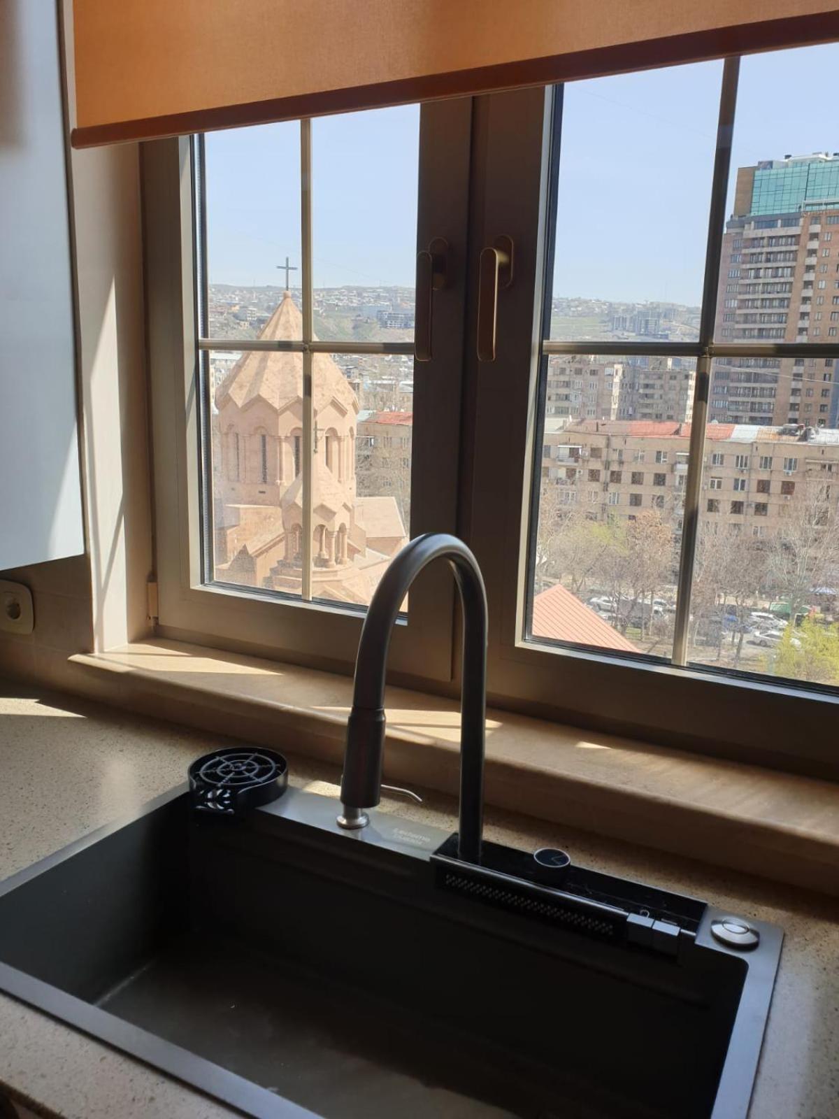 RARE FIND! UNBEATABLE LOCATION! FIVE STARs, SPARKLING APARTMENT IN THE HEART OF YEREVAN!