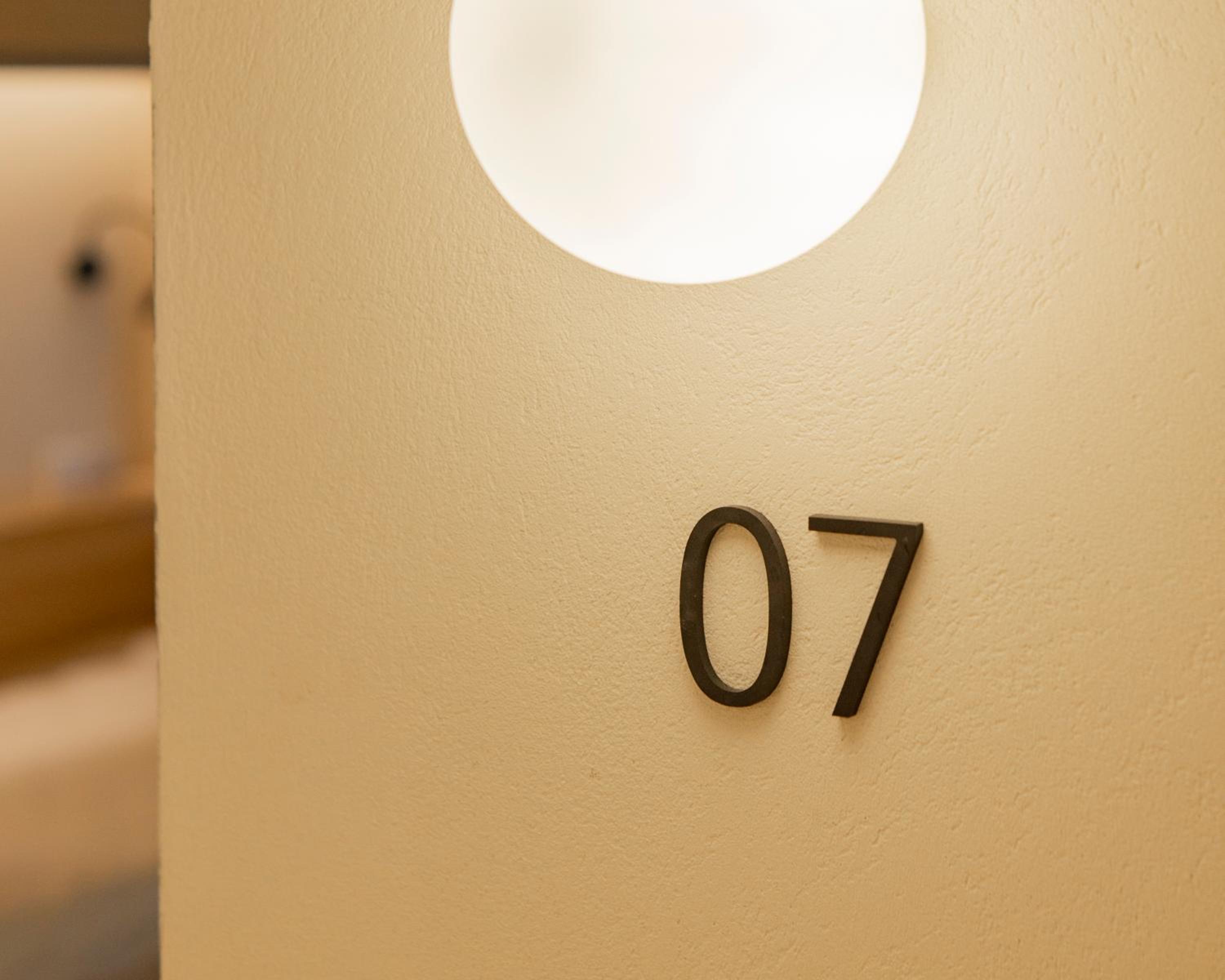 Hi Cozy International Hostel East Nanjing Road & The Bund & 24h English Services