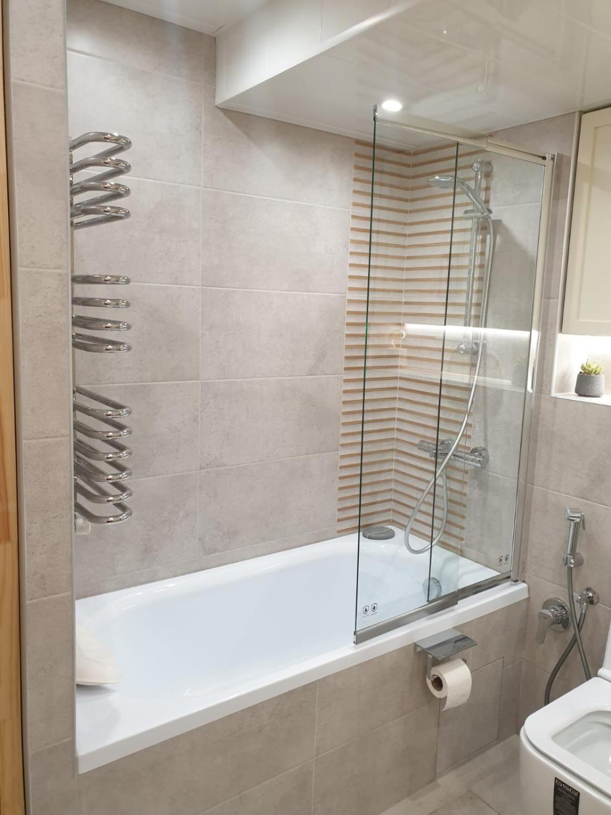 RARE FIND! UNBEATABLE LOCATION! FIVE STARs, SPARKLING APARTMENT IN THE HEART OF YEREVAN!