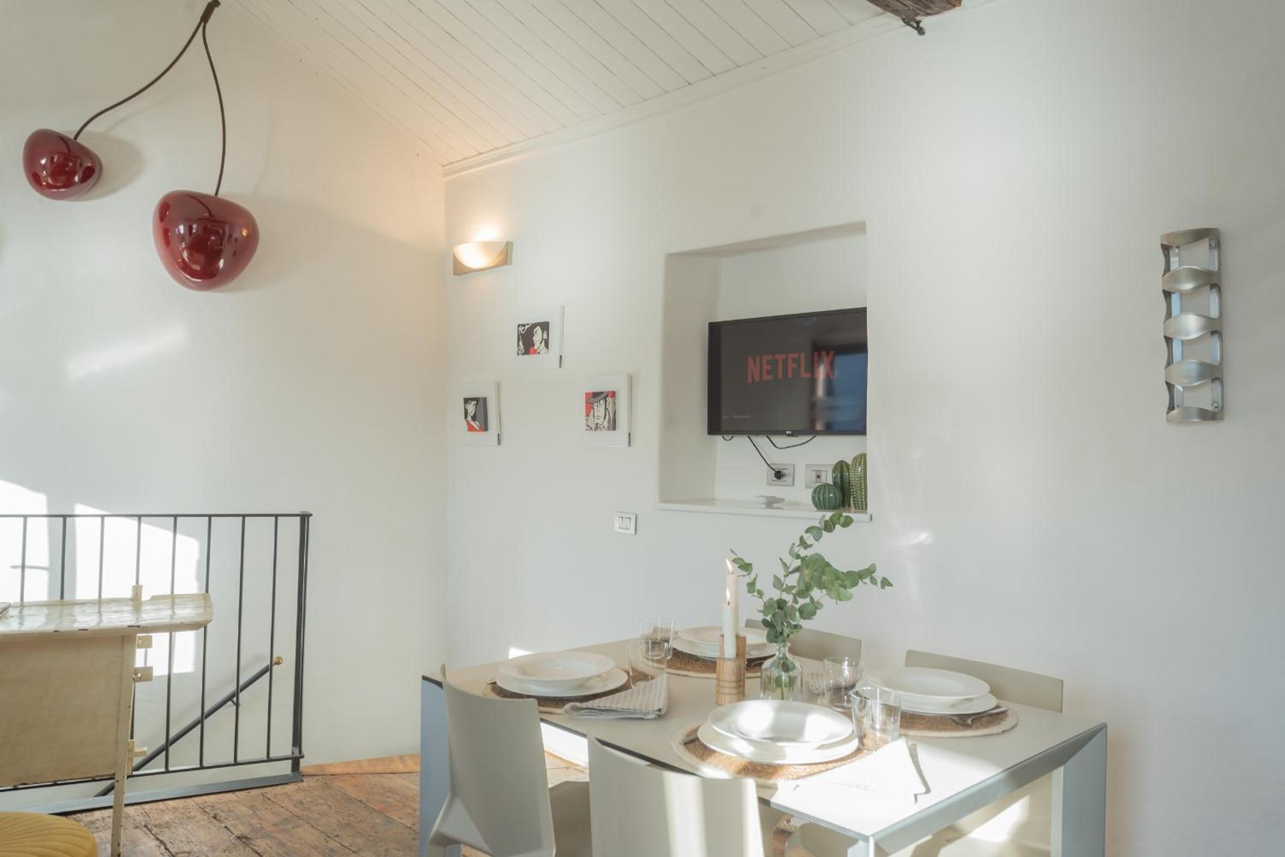 The Green Nest by Lake Como by Rent All Como