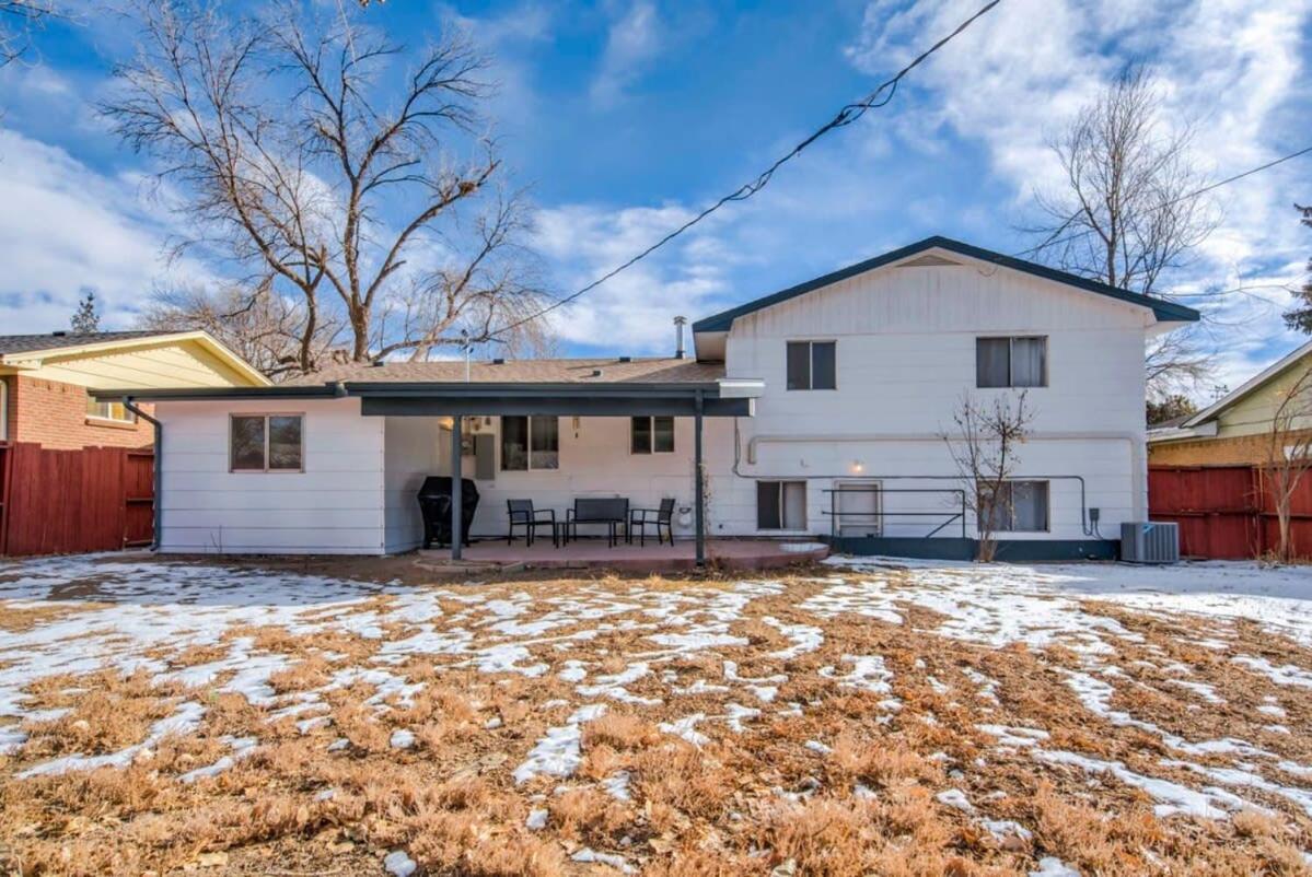 4BD Centrally Located Dog-Friendly Close to Park view 3