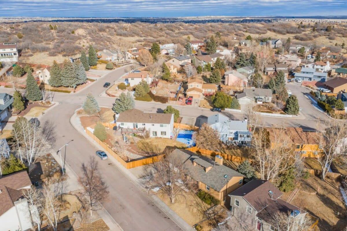 3BD Quiet Suburbs Restaurants & Parks view 5