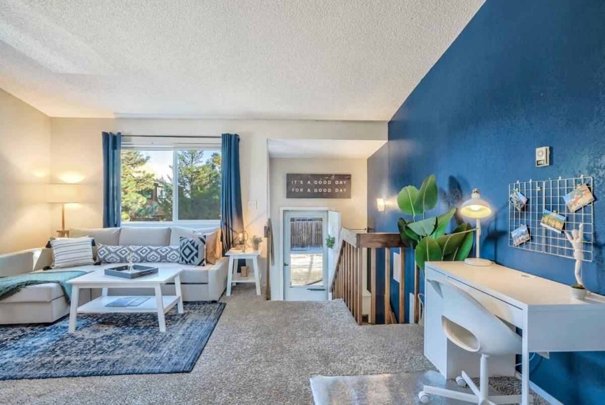 West Side Getaway Amazing Location Extended Stay view 4