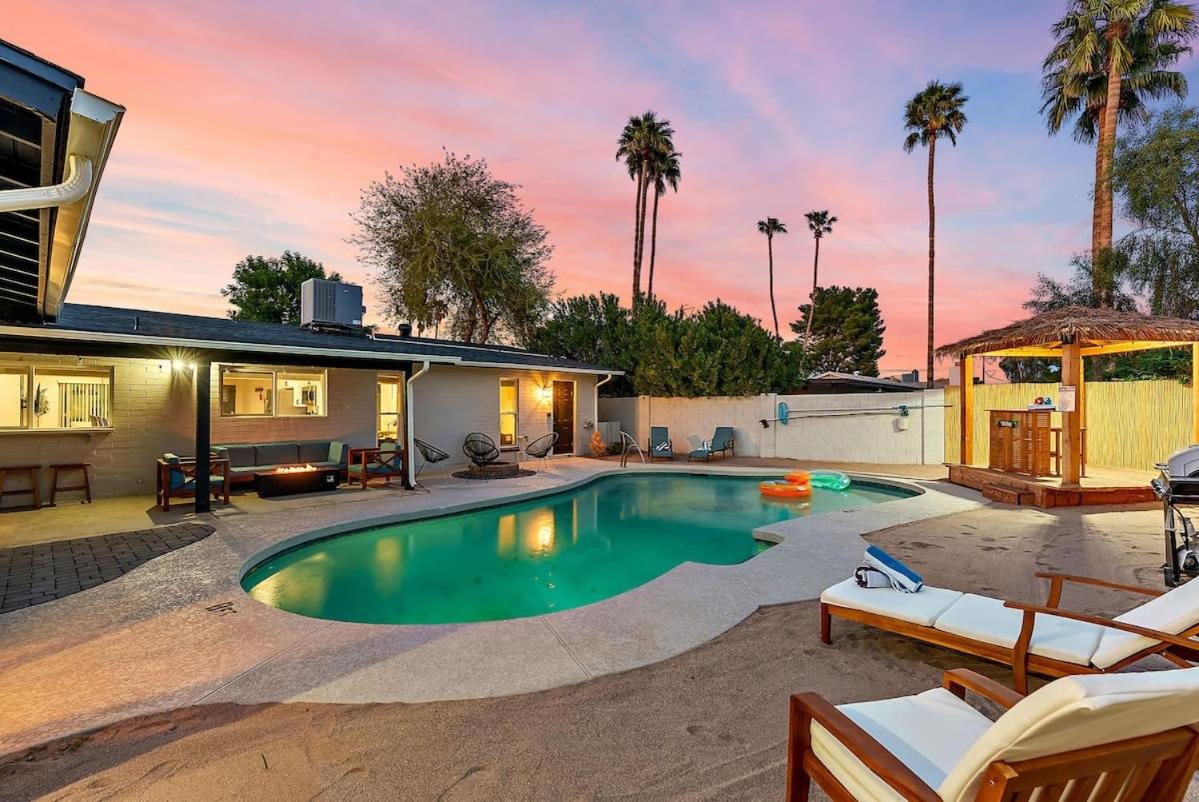 5BD Pool Game Room and Casita For Family Fun view 2