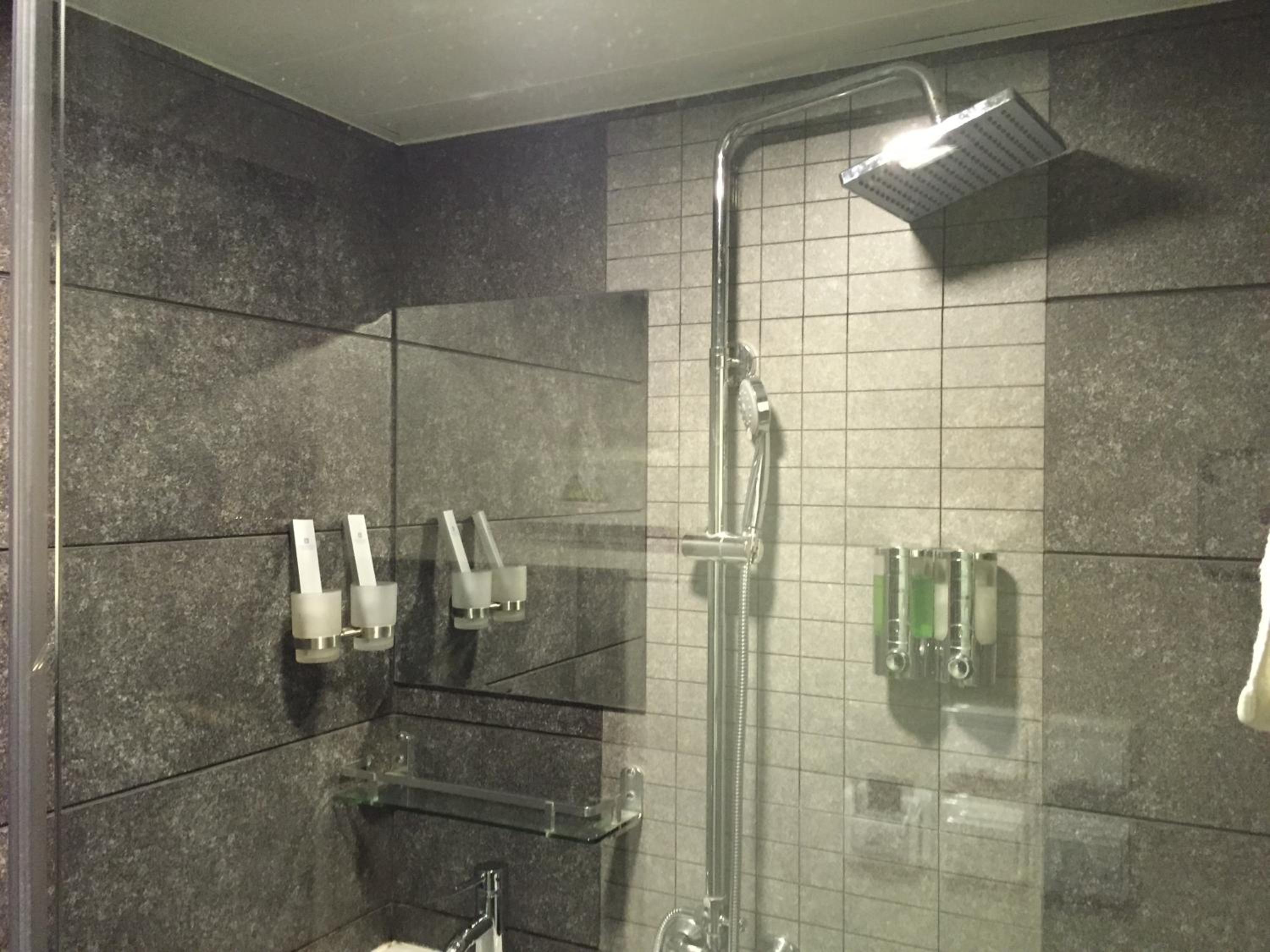 Seasons Hotel - Causeway Bay