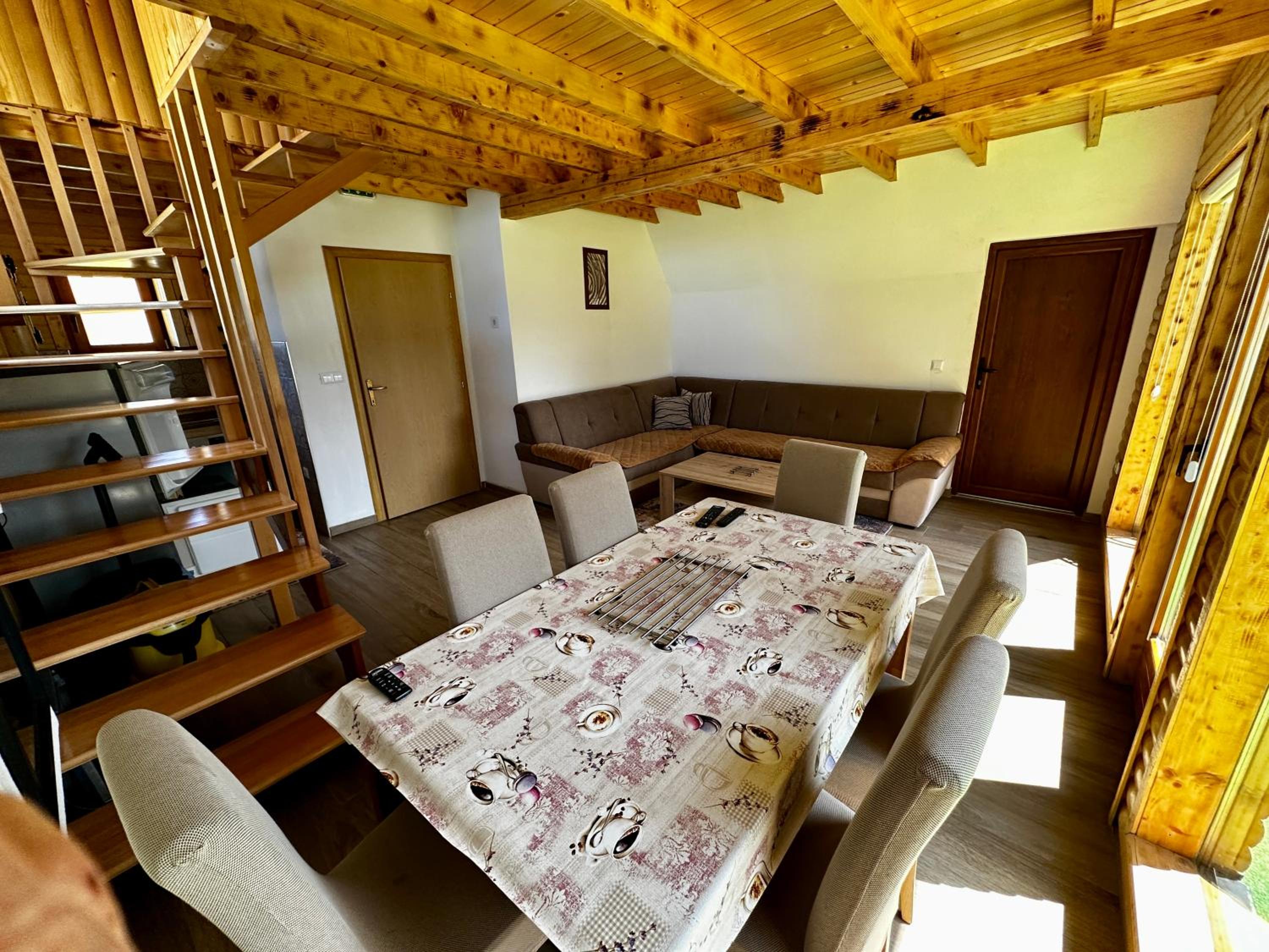 Vlasic Odmor - Villa Krajina IV & jacuzzi