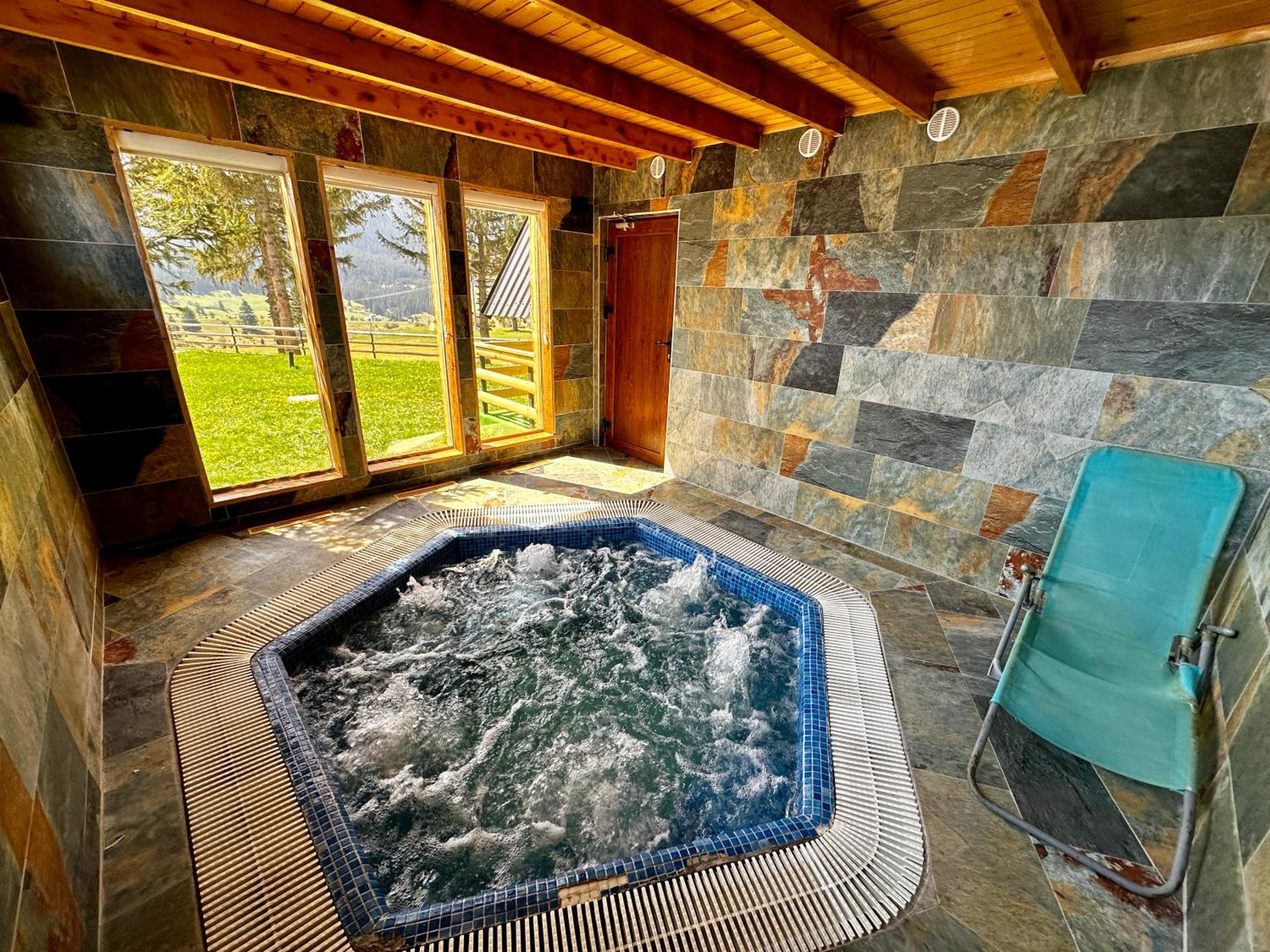 Vlasic Odmor - Villa Krajina IV & jacuzzi