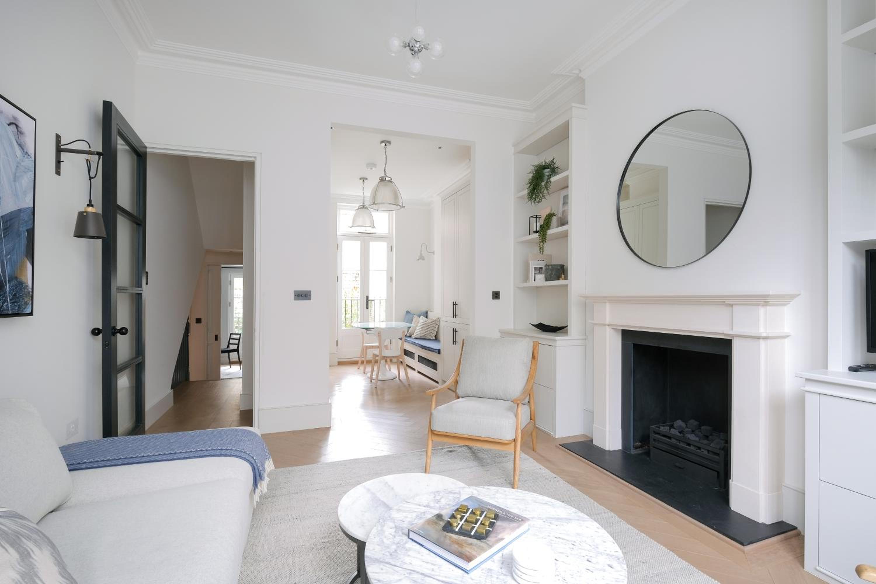 Ivy Radnor Walk Pro-Managed view 4