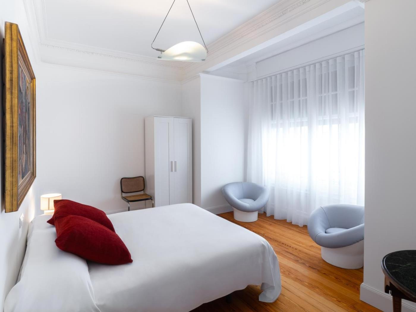 Housingleon Gaudí Suites
