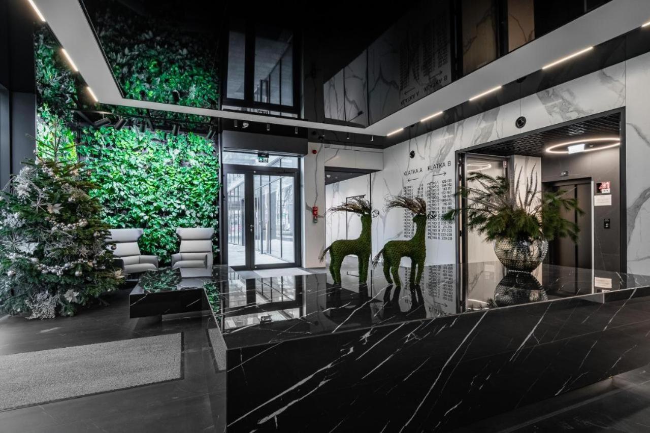 Golden Apartments Warsaw - Premium Stay at Grzybowska 37