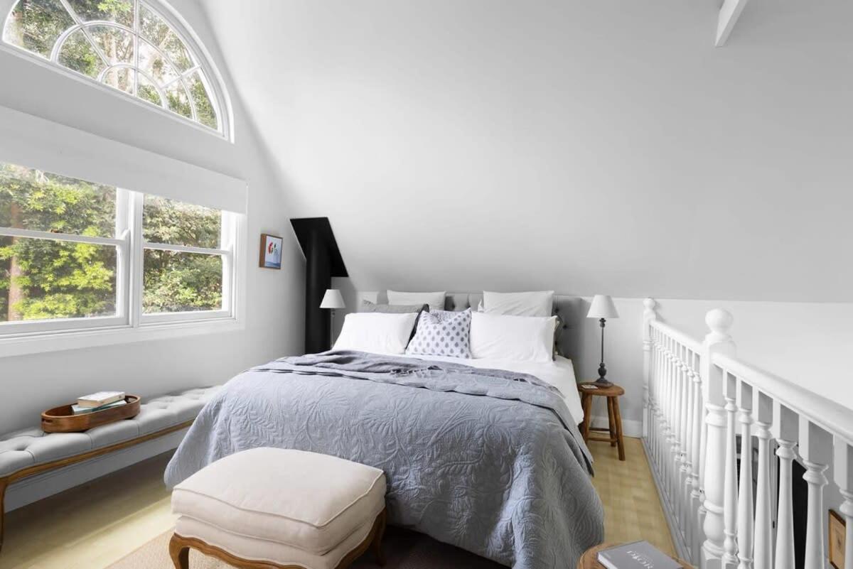 Exclusive Luxury Designer Cottage Estate for 10 - Peaceful Retreat Just 8 Minutes from Maleny