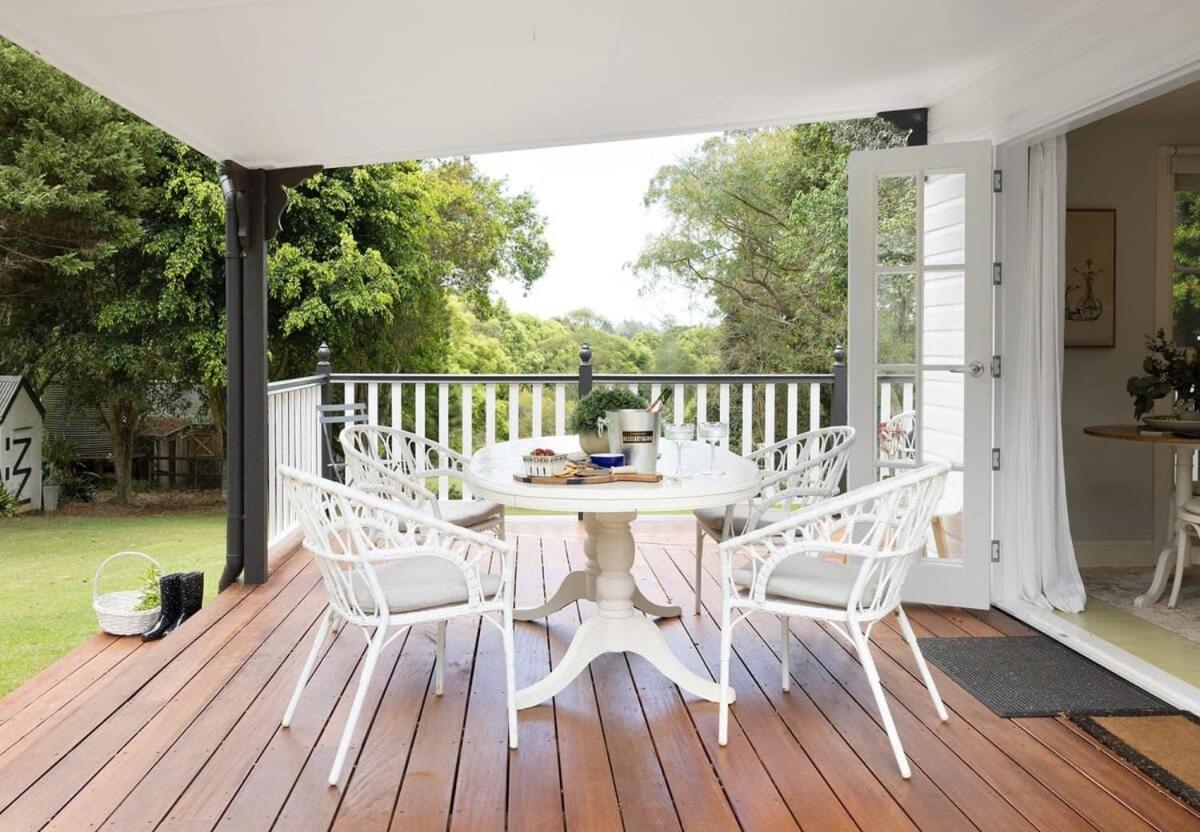 Exclusive Luxury Designer Cottage Estate for 10 - Peaceful Retreat Just 8 Minutes from Maleny