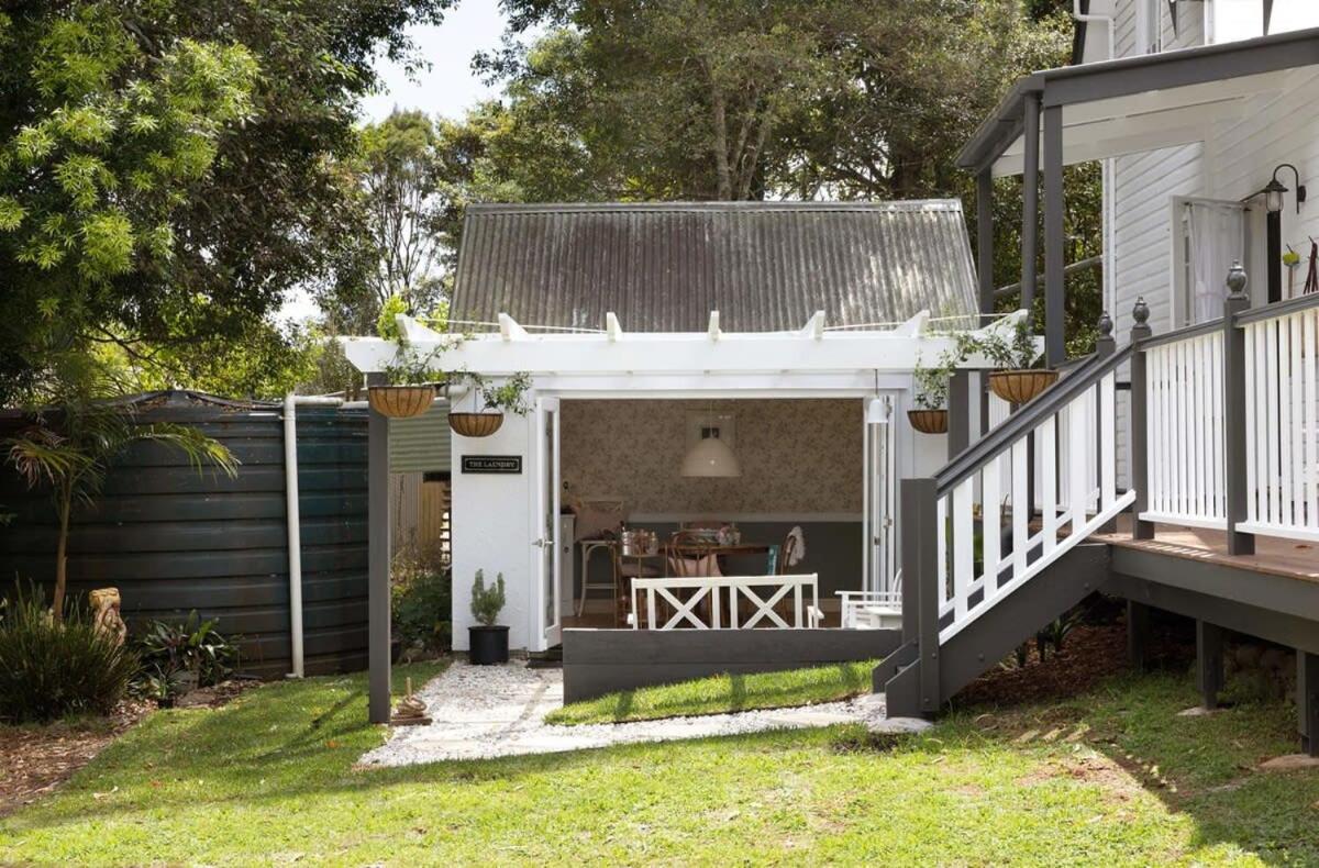 Exclusive Luxury Designer Cottage Estate for 10 - Peaceful Retreat Just 8 Minutes from Maleny