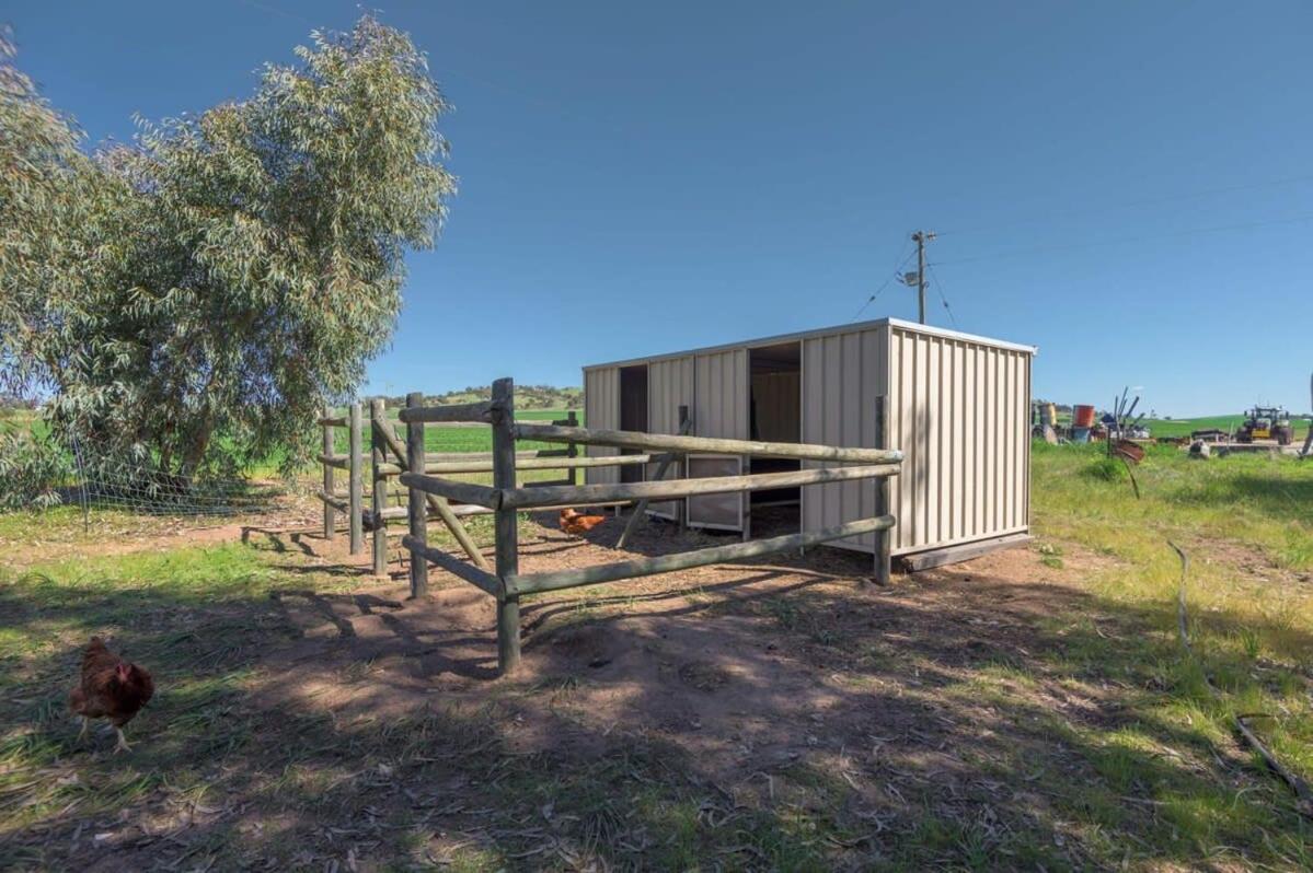 Avon River Homestead by Tiny Away