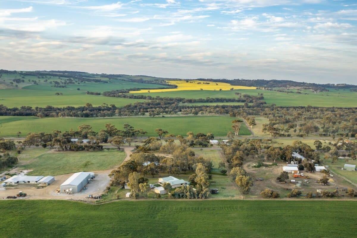 Avon River Homestead by Tiny Away