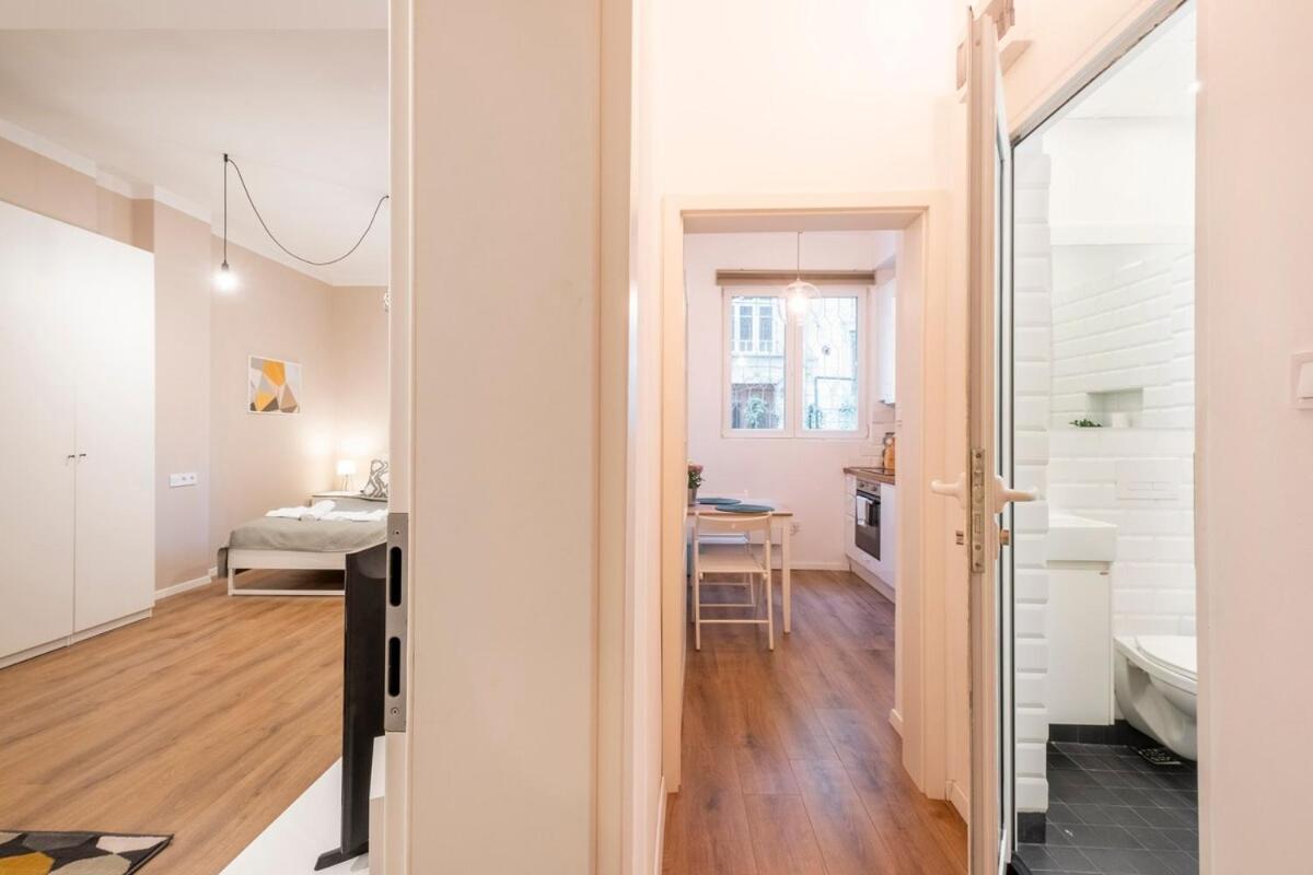 Top Centre 1 Bedroom Apt next to Vitosha Blvd.