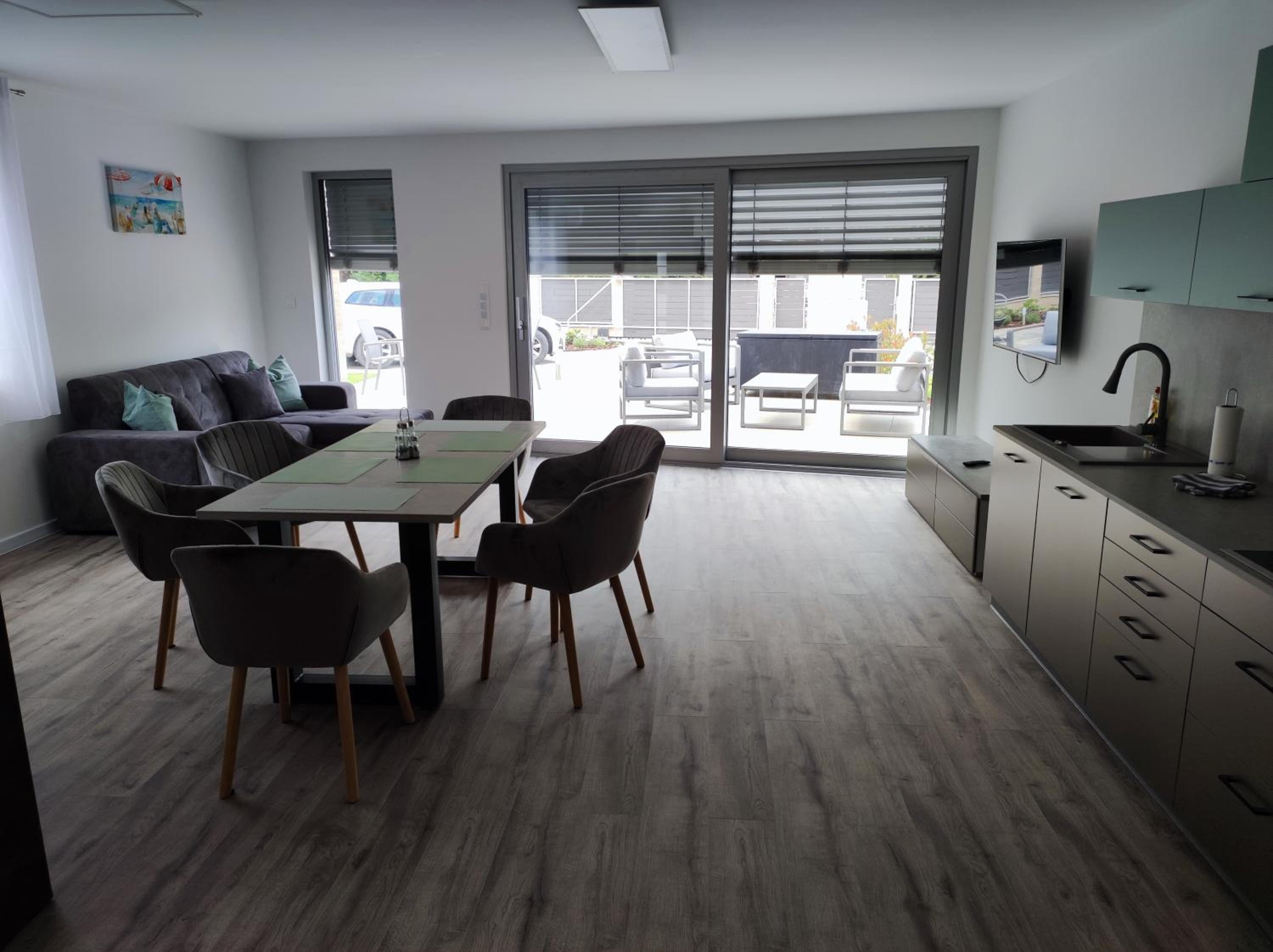 Balatonkenese Sunshine Villa