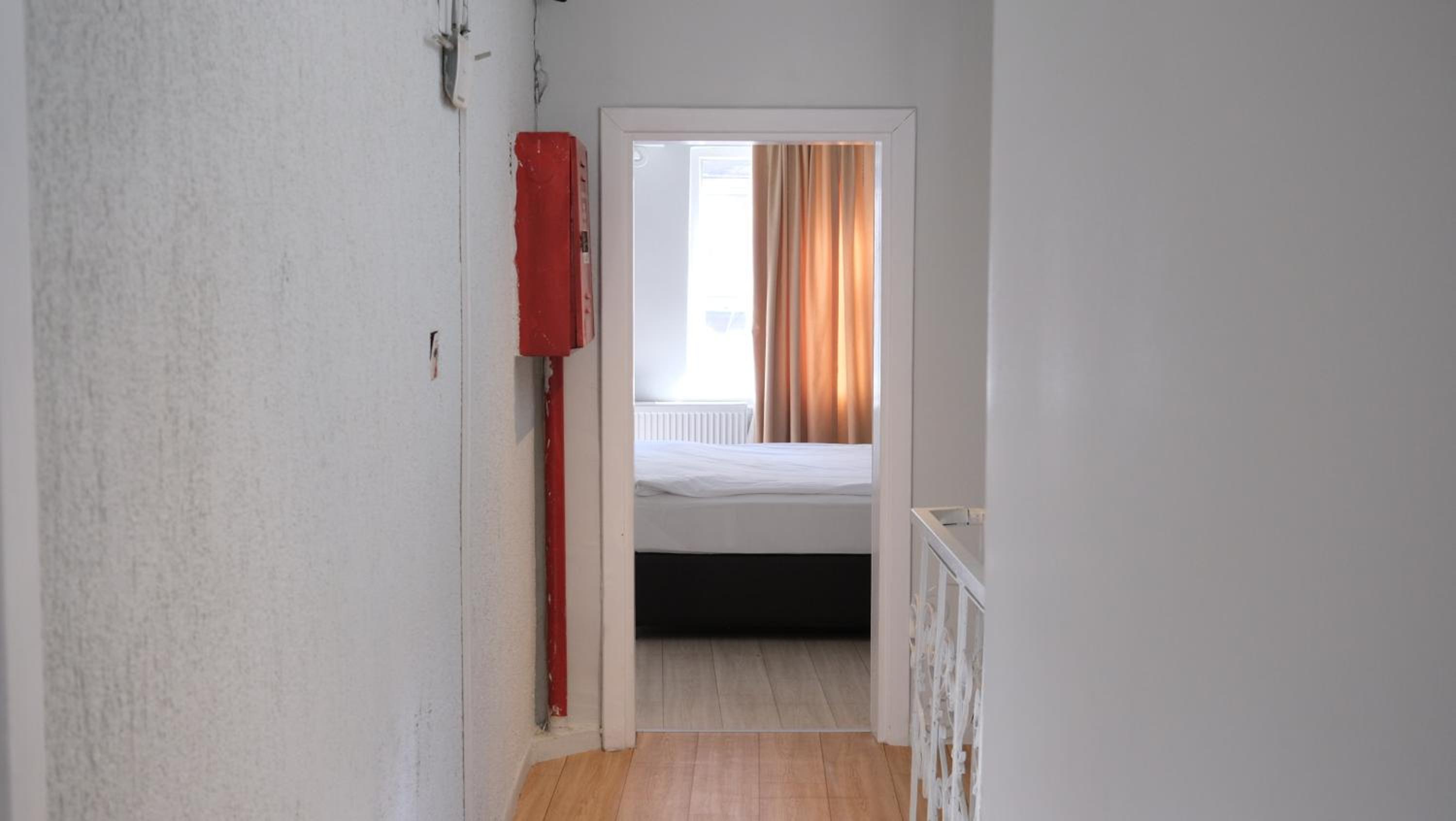 Simon Hotel - Image 17