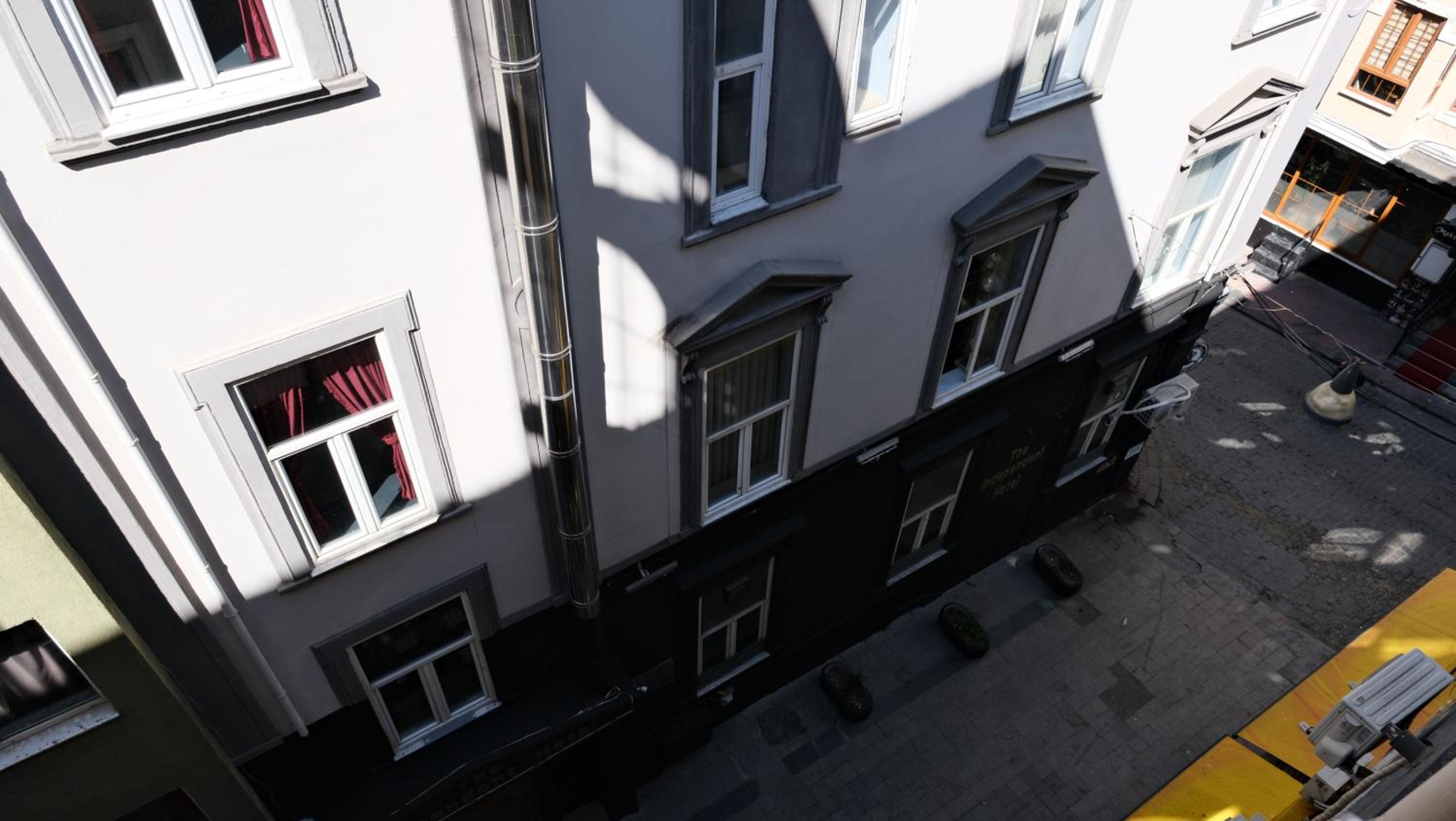 Simon Hotel - Image 25