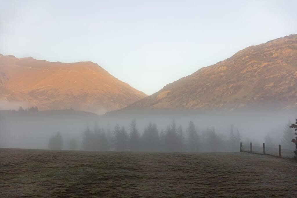 Muddy Hill Moments by Tiny Away view 3