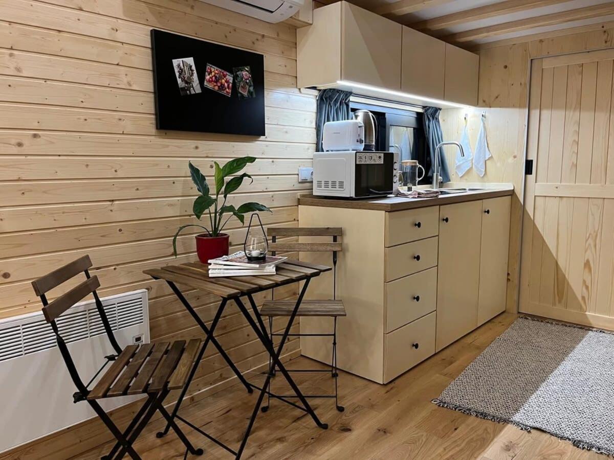 Lisi Grun Tiny House by Tiny Away