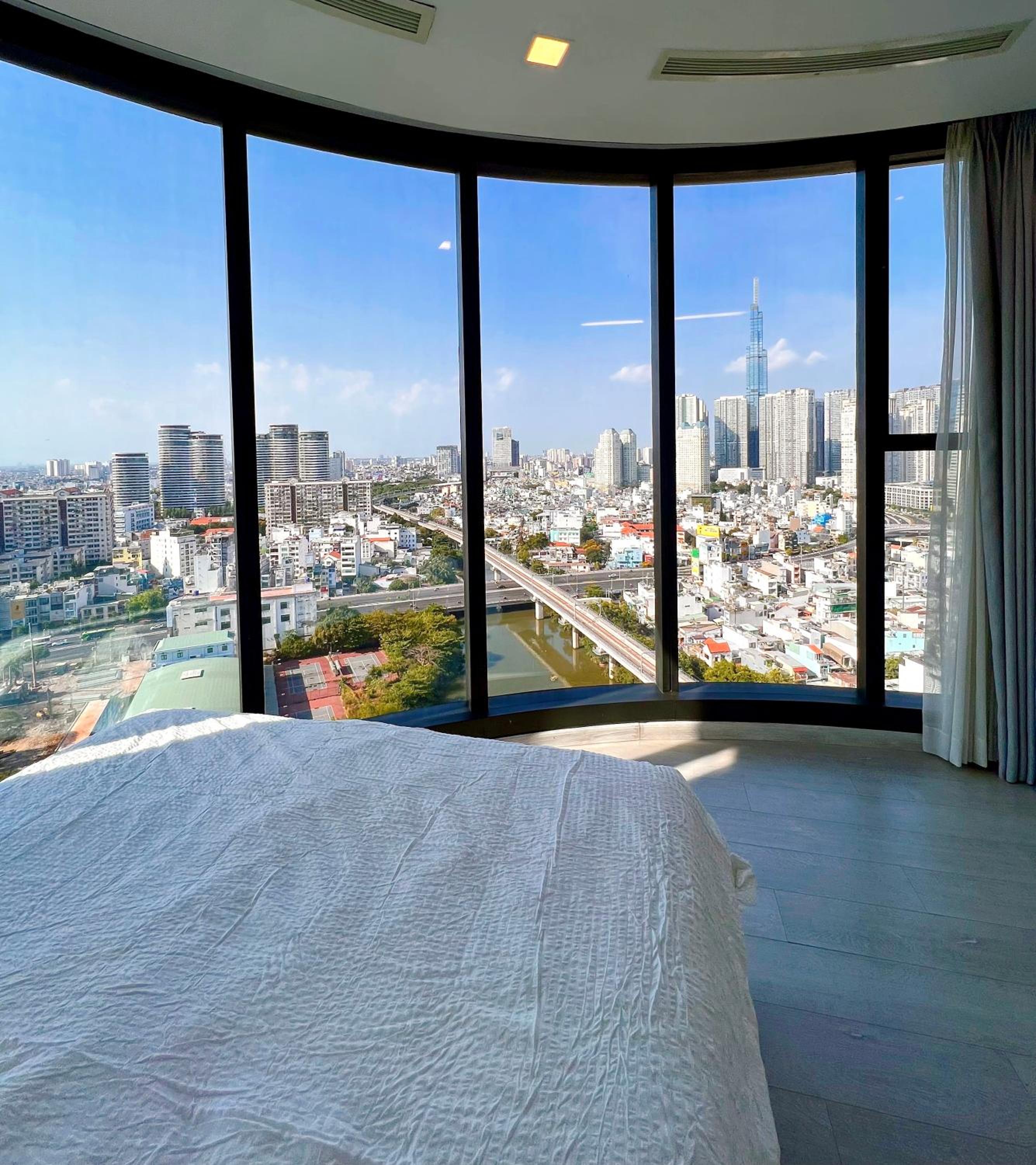 Luxury City Central Apartment