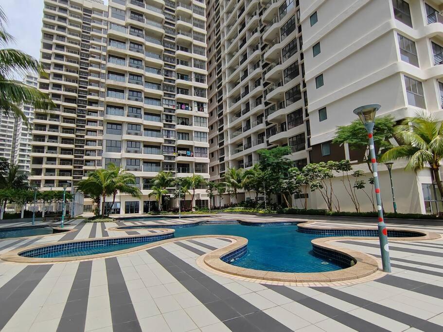 Country garden Danga bay/JB town/KSL/CIQ/2br2-6pax
