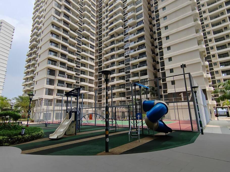 Country garden Danga bay/JB town/KSL/CIQ/2br2-6pax