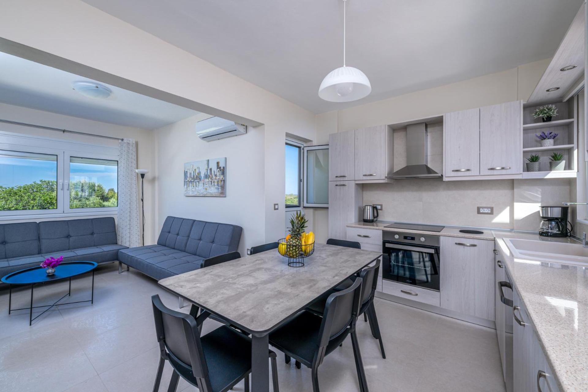 Nimarevi Apartment